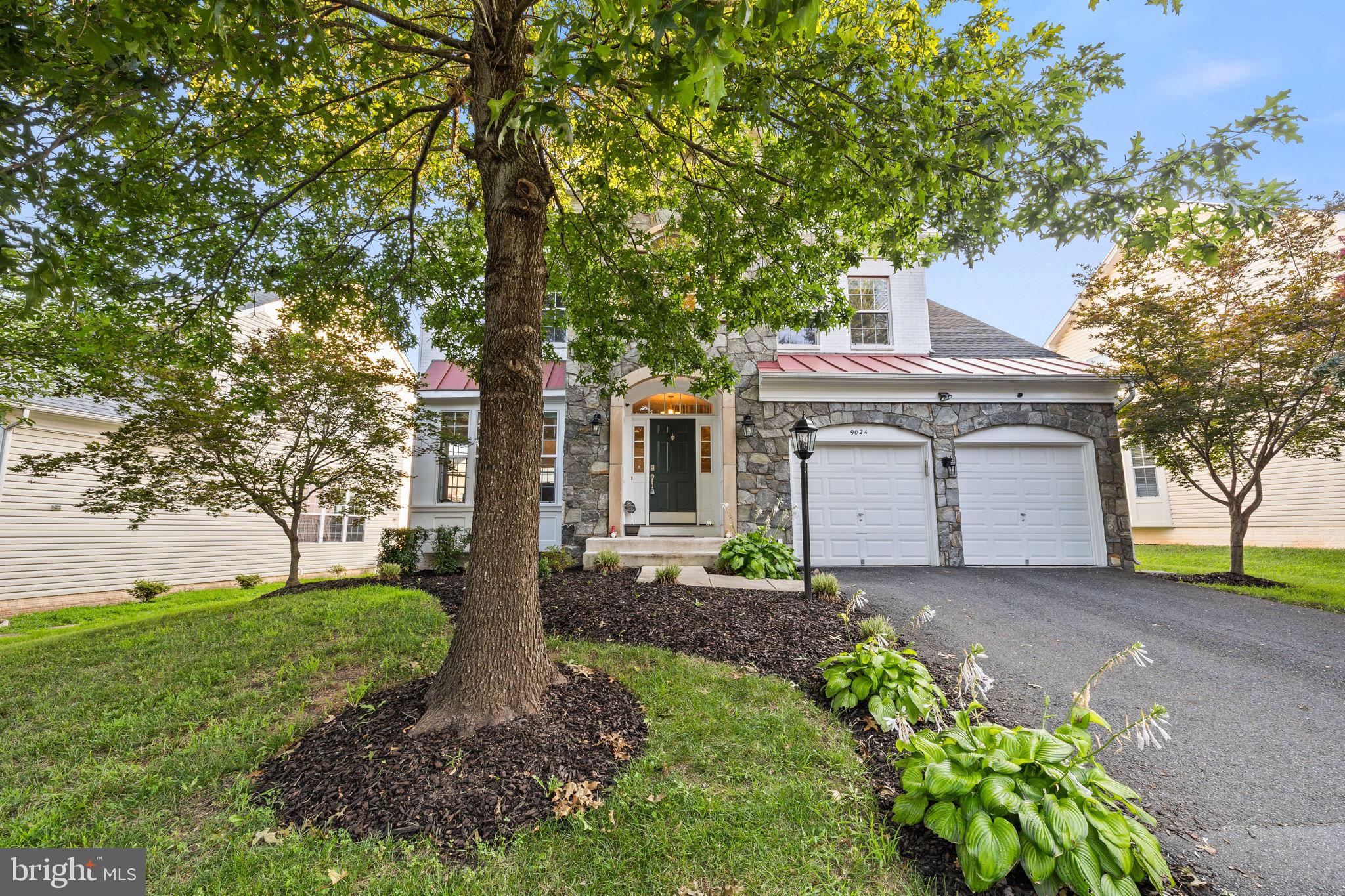 9024 WOODPECKER COURT