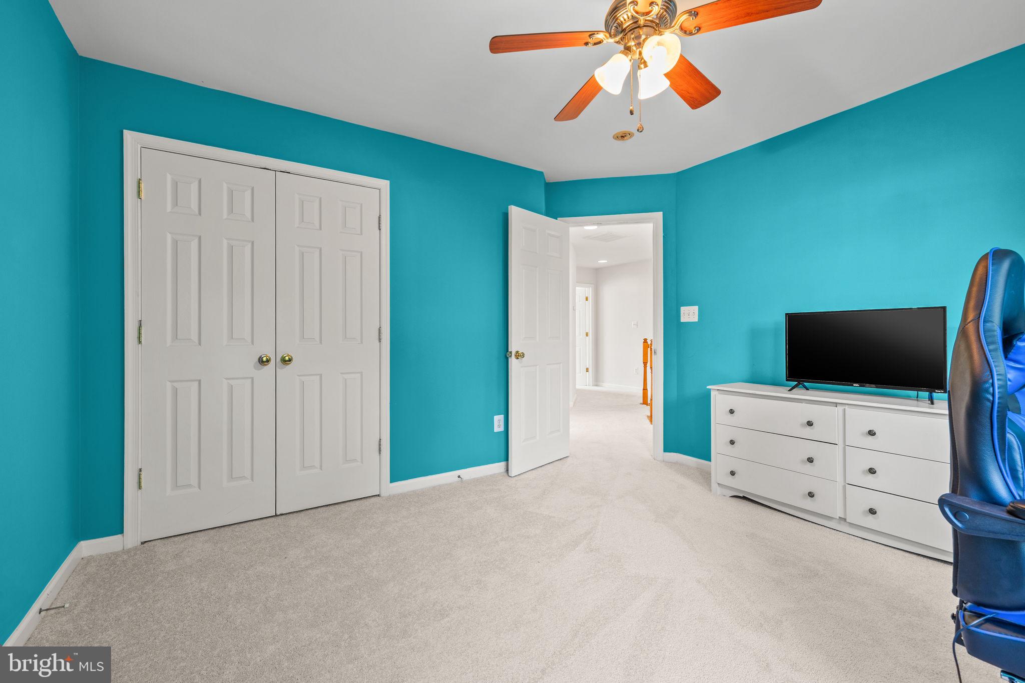 MEADOWS AT MORRIS FARM - Residential