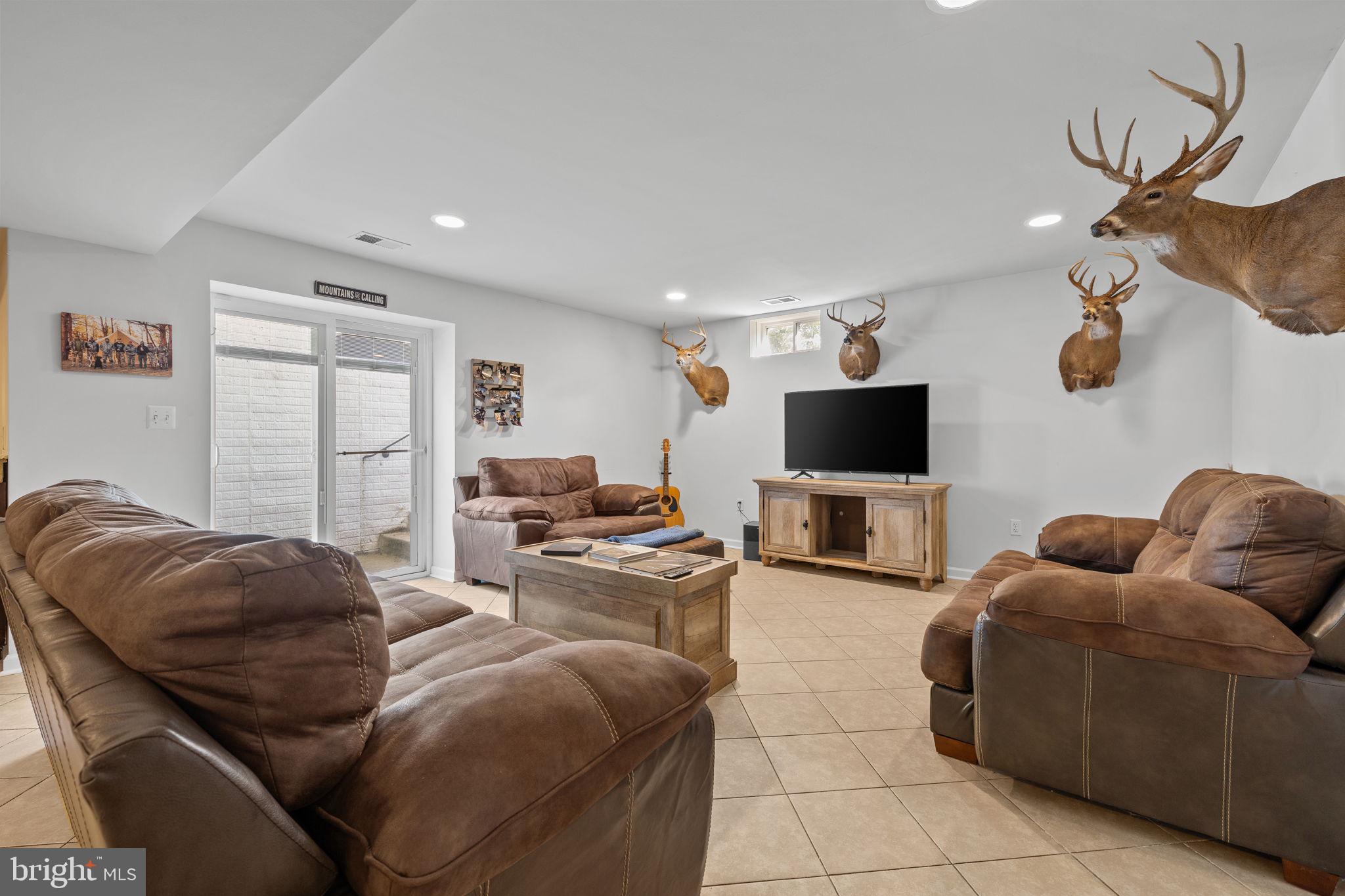 MEADOWS AT MORRIS FARM - Residential