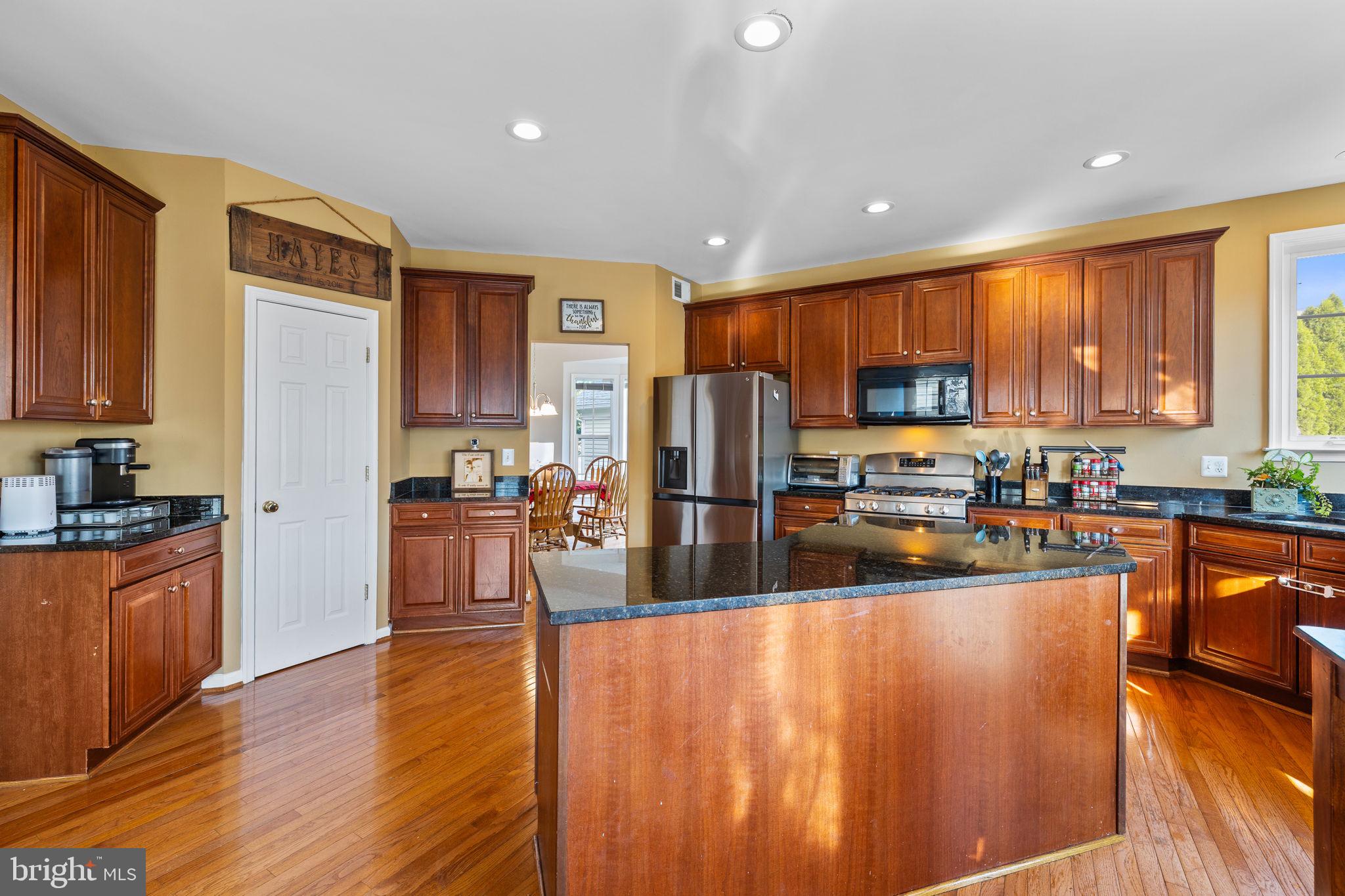 MEADOWS AT MORRIS FARM - Residential