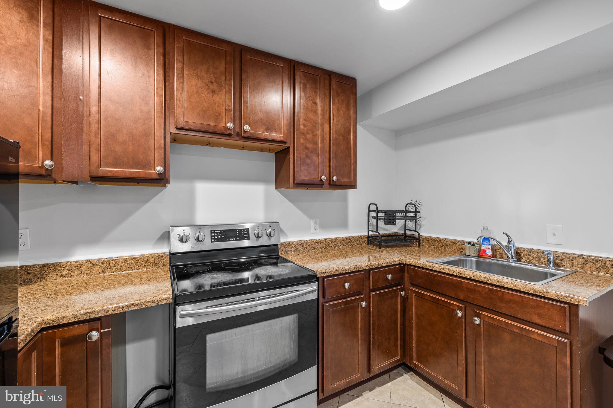 MEADOWS AT MORRIS FARM - Residential