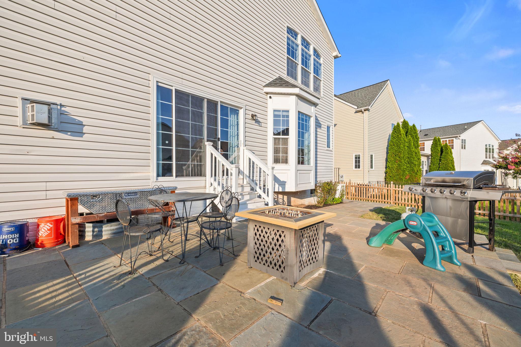 MEADOWS AT MORRIS FARM - Residential