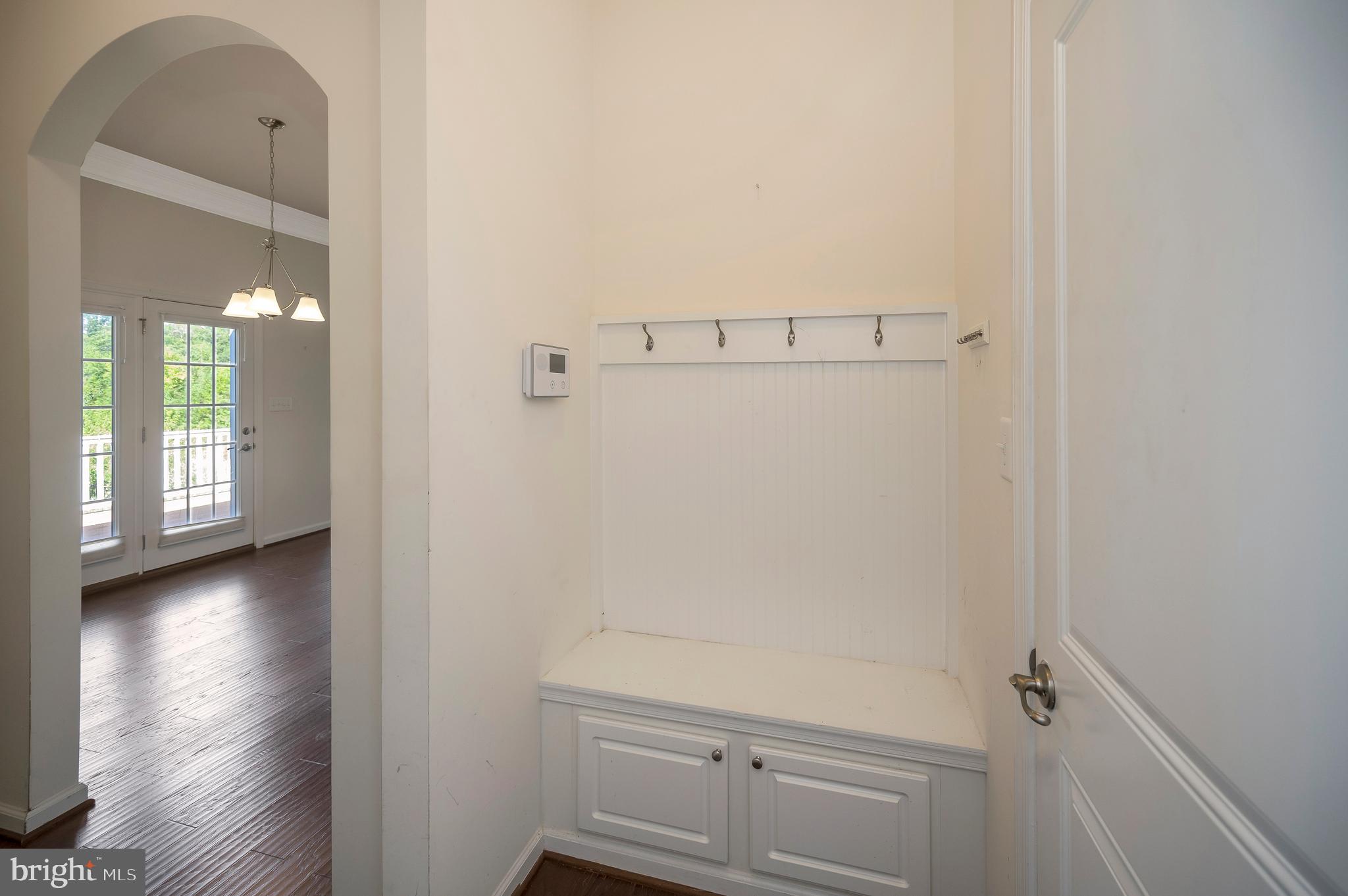 MINTBROOK - Residential