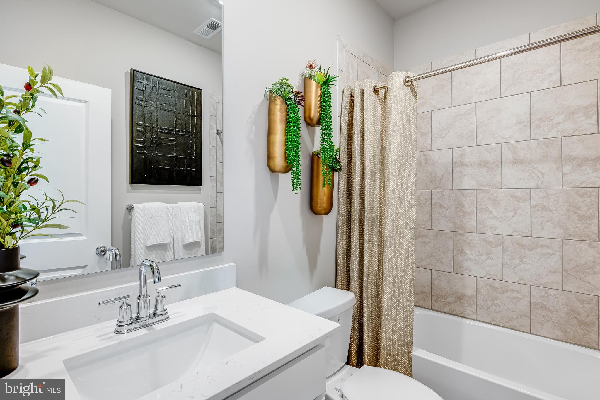 SOMERTON CHASE - Residential