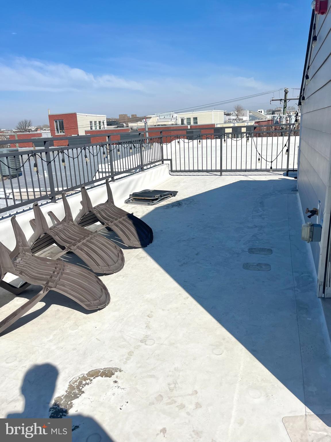 FAIRMOUNT - Residential