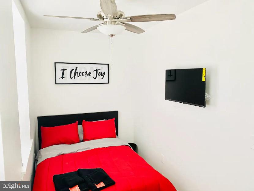 STRAWBERRY MANSION - Residential Lease