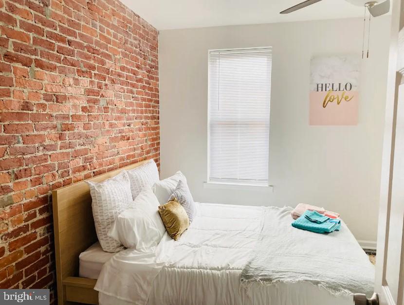 STRAWBERRY MANSION - Residential Lease