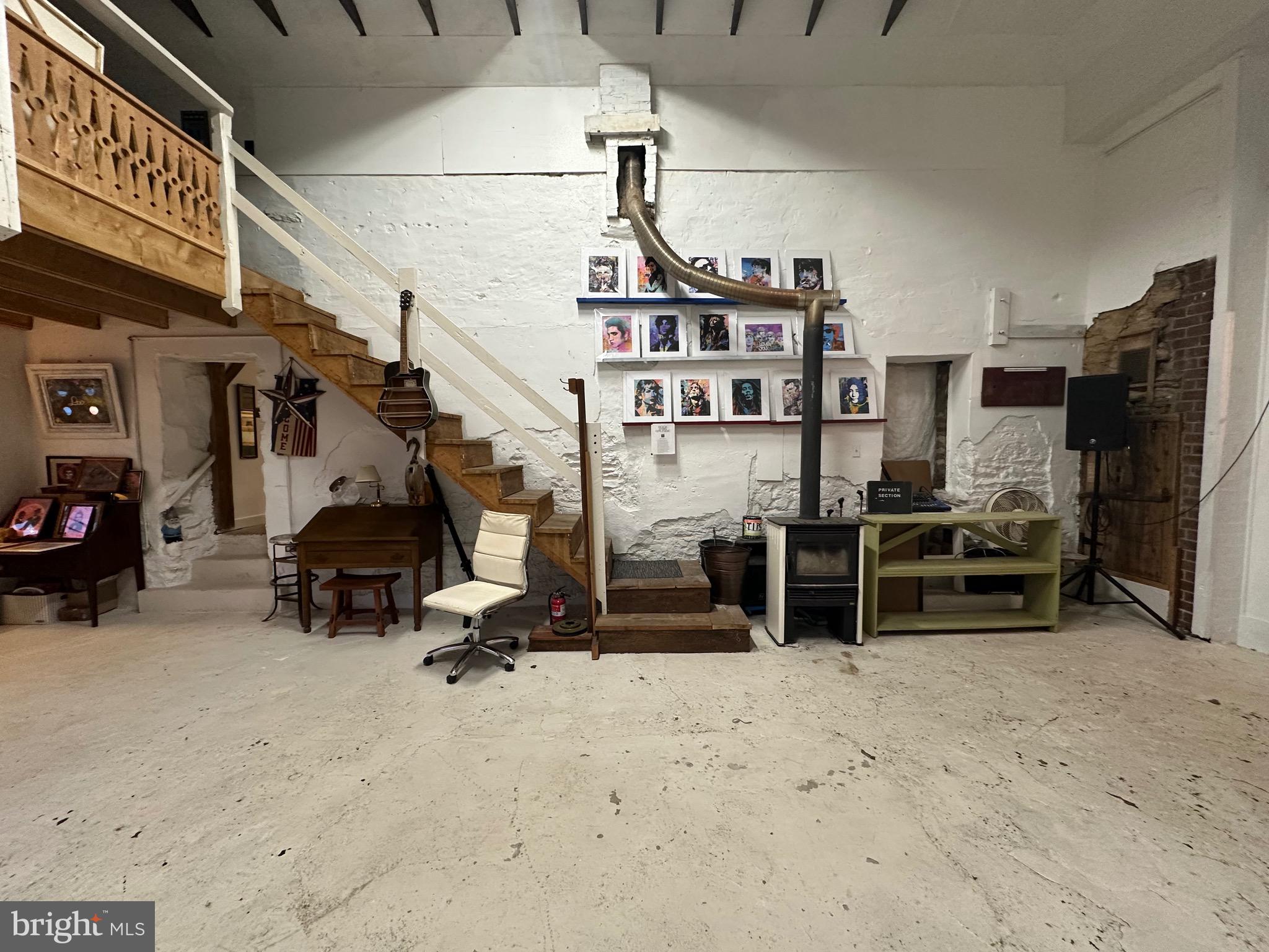 Available Properties 3 3532 BUCKEYSTOWN PIKE