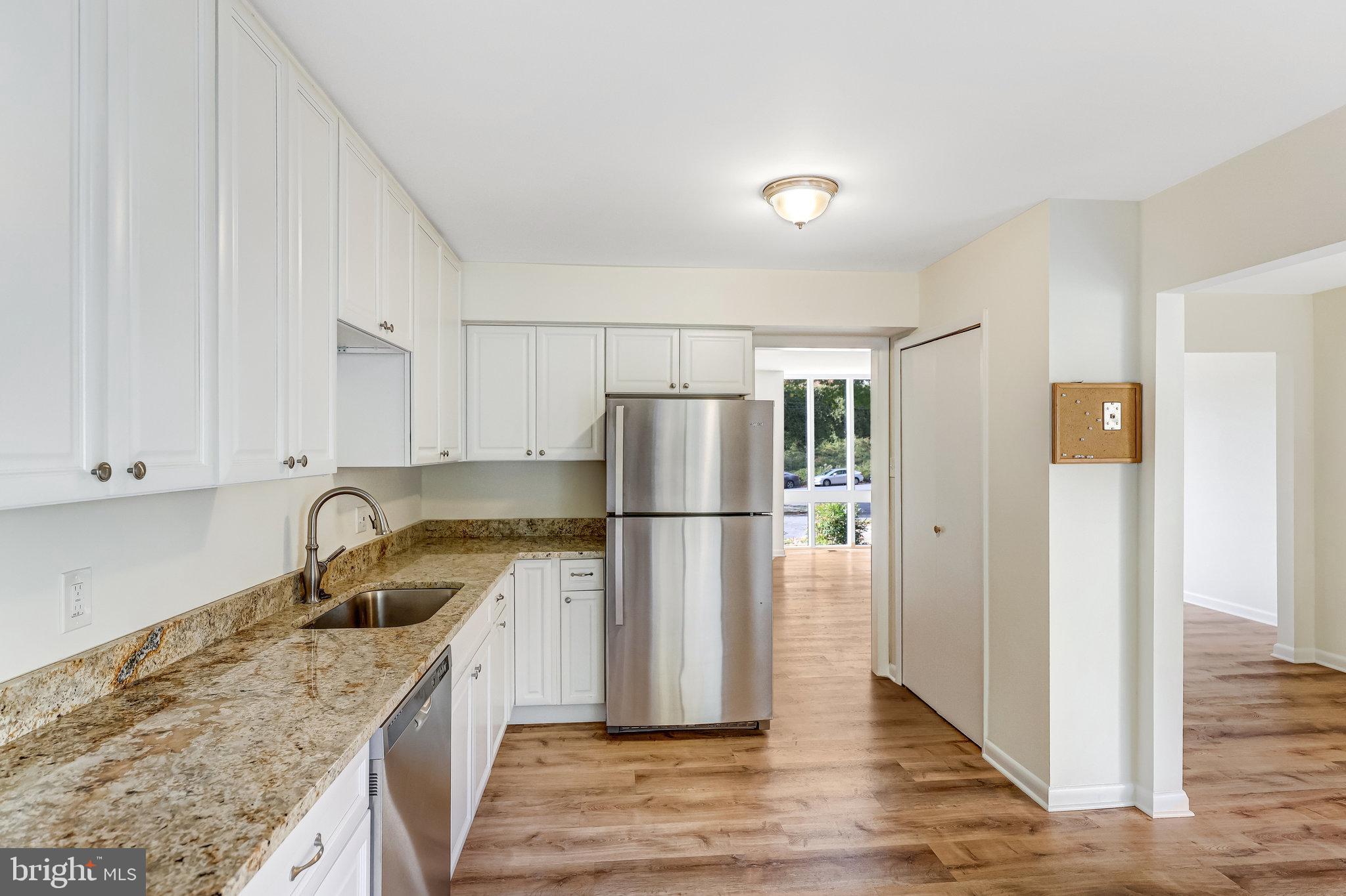 AMERICANA FAIRFAX - Residential Lease