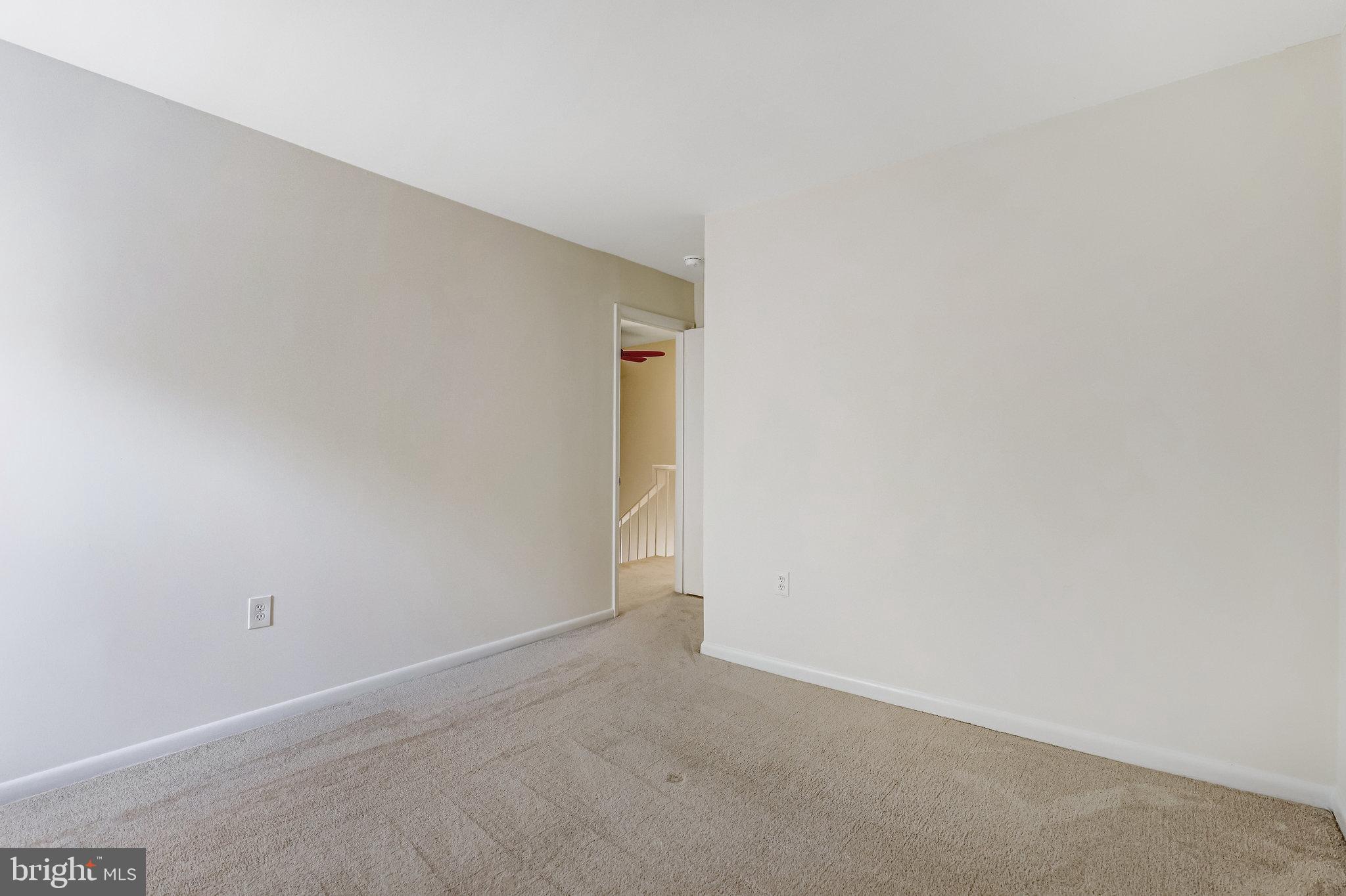 AMERICANA FAIRFAX - Residential Lease