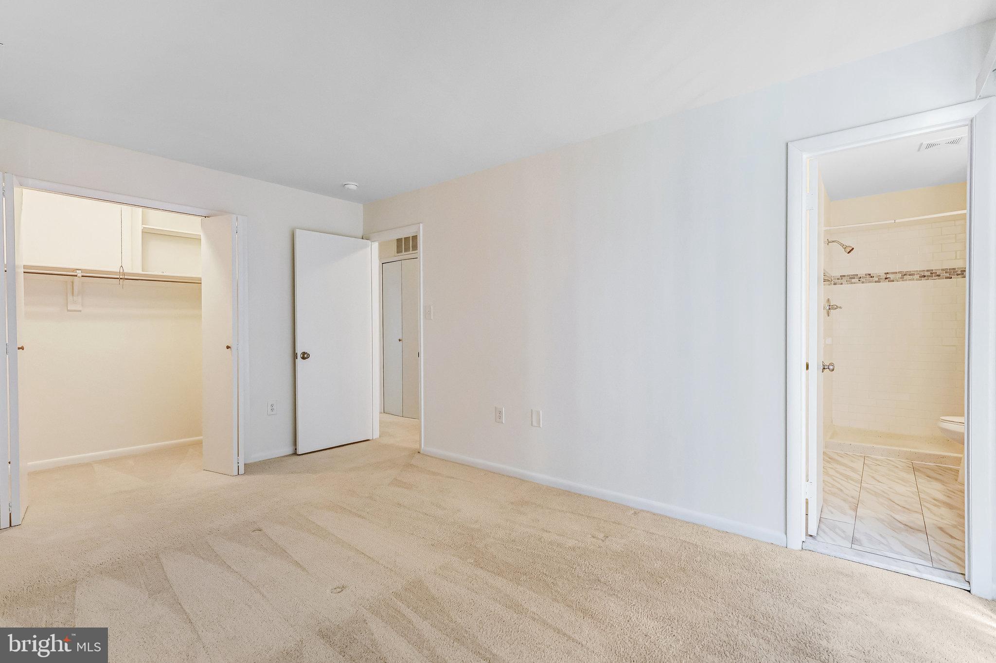 AMERICANA FAIRFAX - Residential Lease