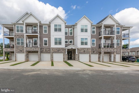Photo of 19 Artemisia Way #101, STAFFORD, VA 22554 (MLS # VAST2052818)