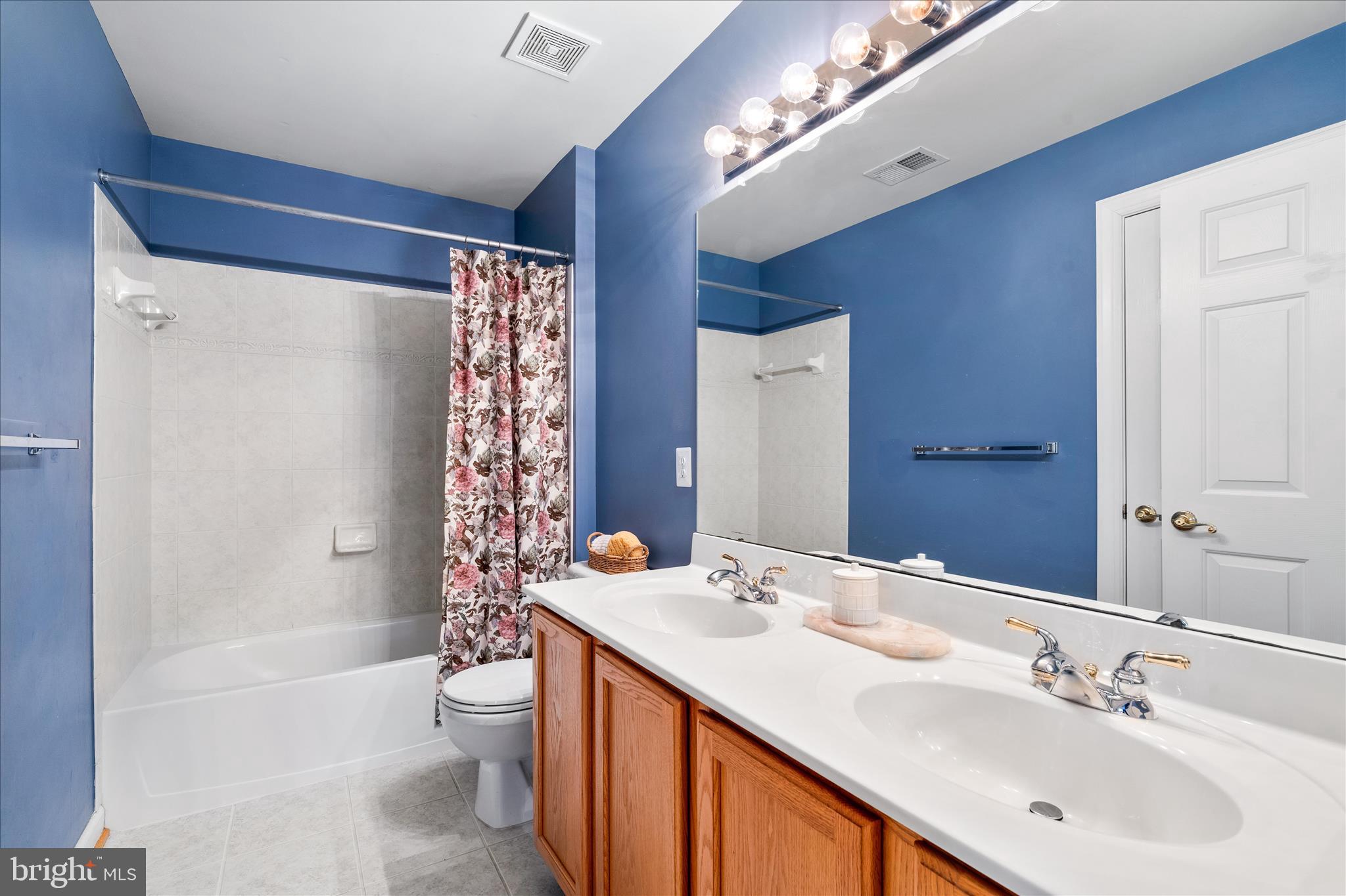 VILLAGES OF URBANA - Residential