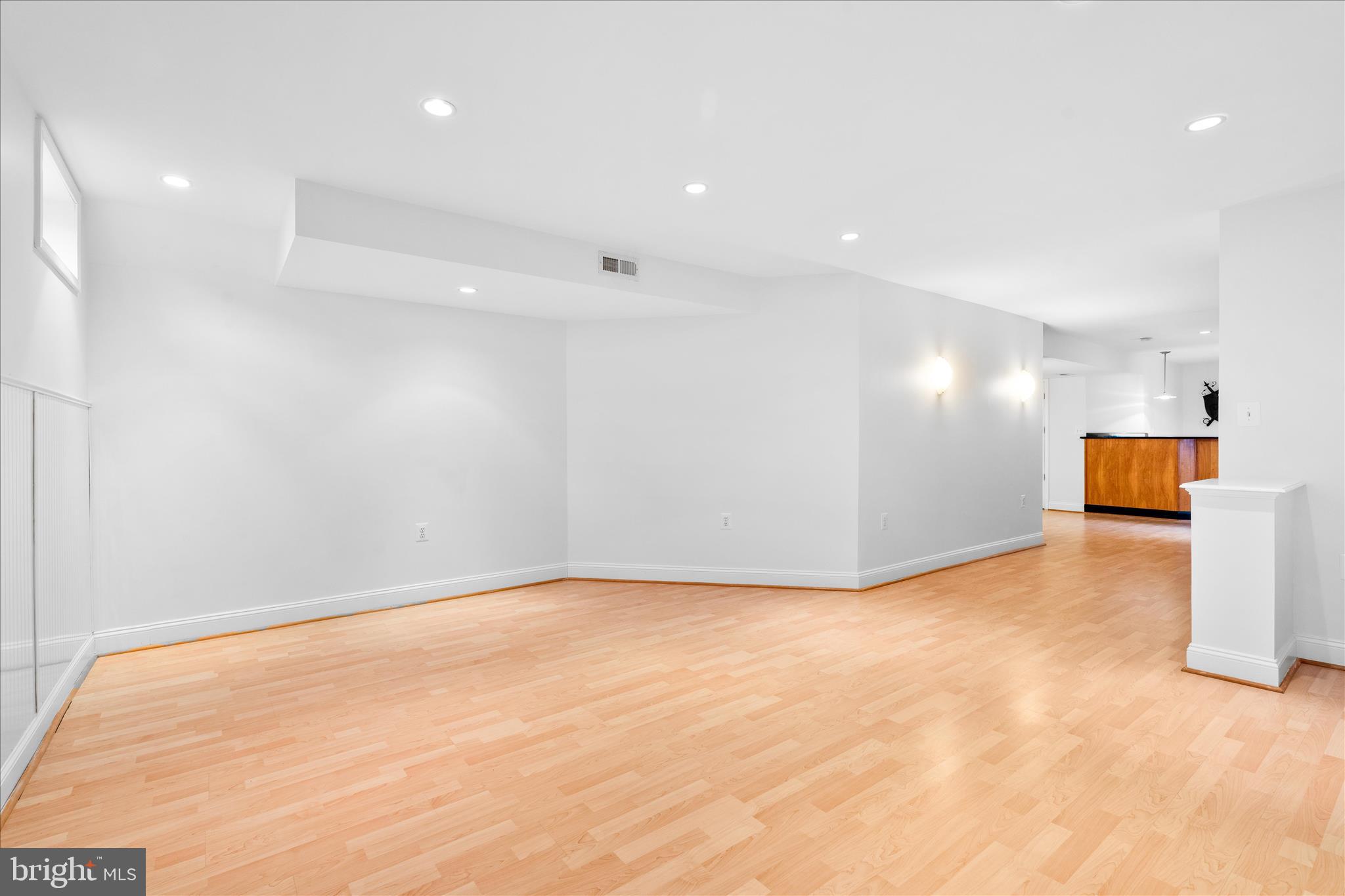 VILLAGES OF URBANA - Residential