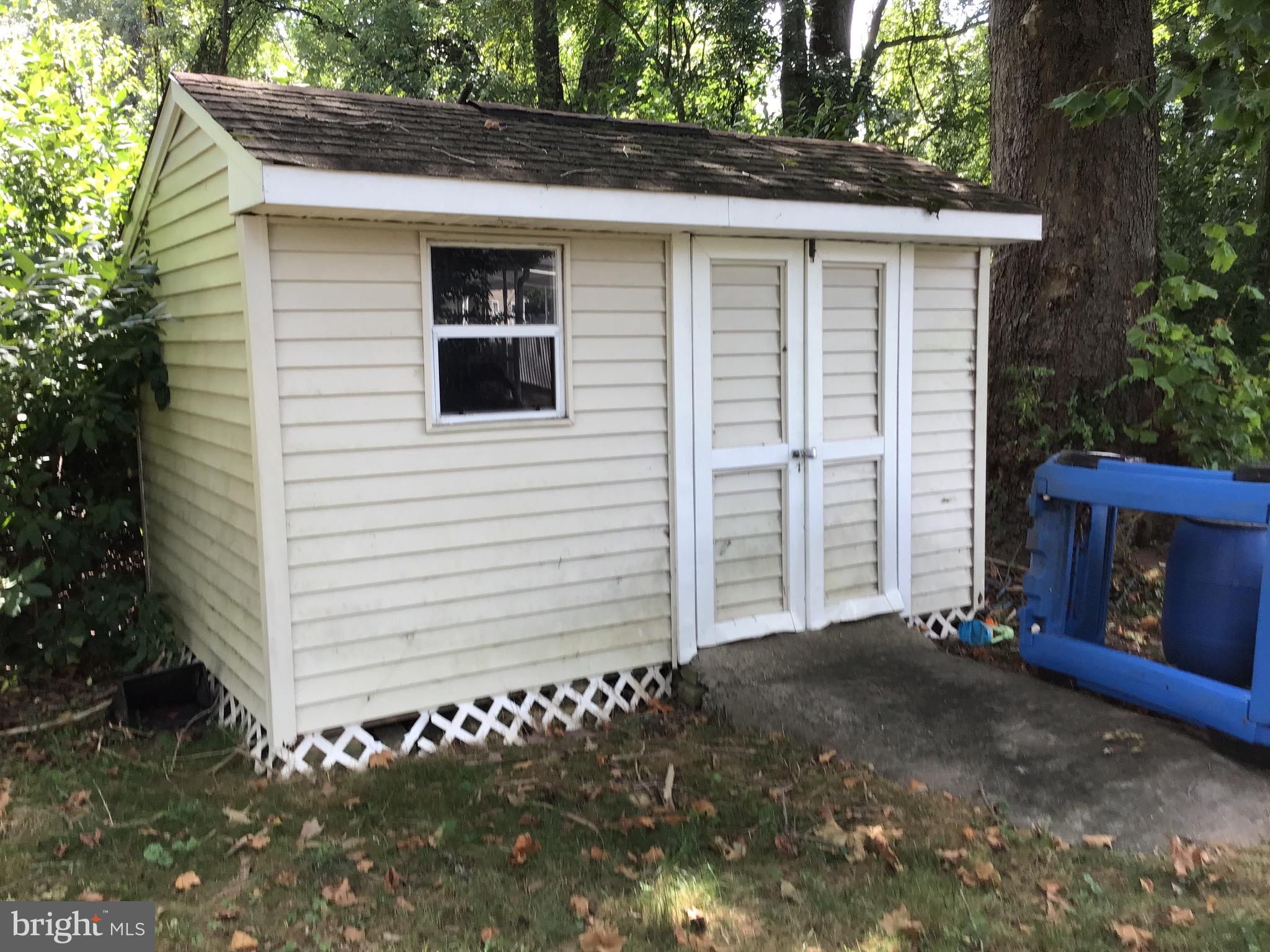 MEADOWVIEW - Residential