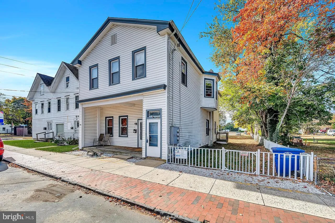 Beverly, New Jersey 08010, United States, 3 Bedrooms Bedrooms, ,1 BathroomBathrooms,Residential,Active,14709