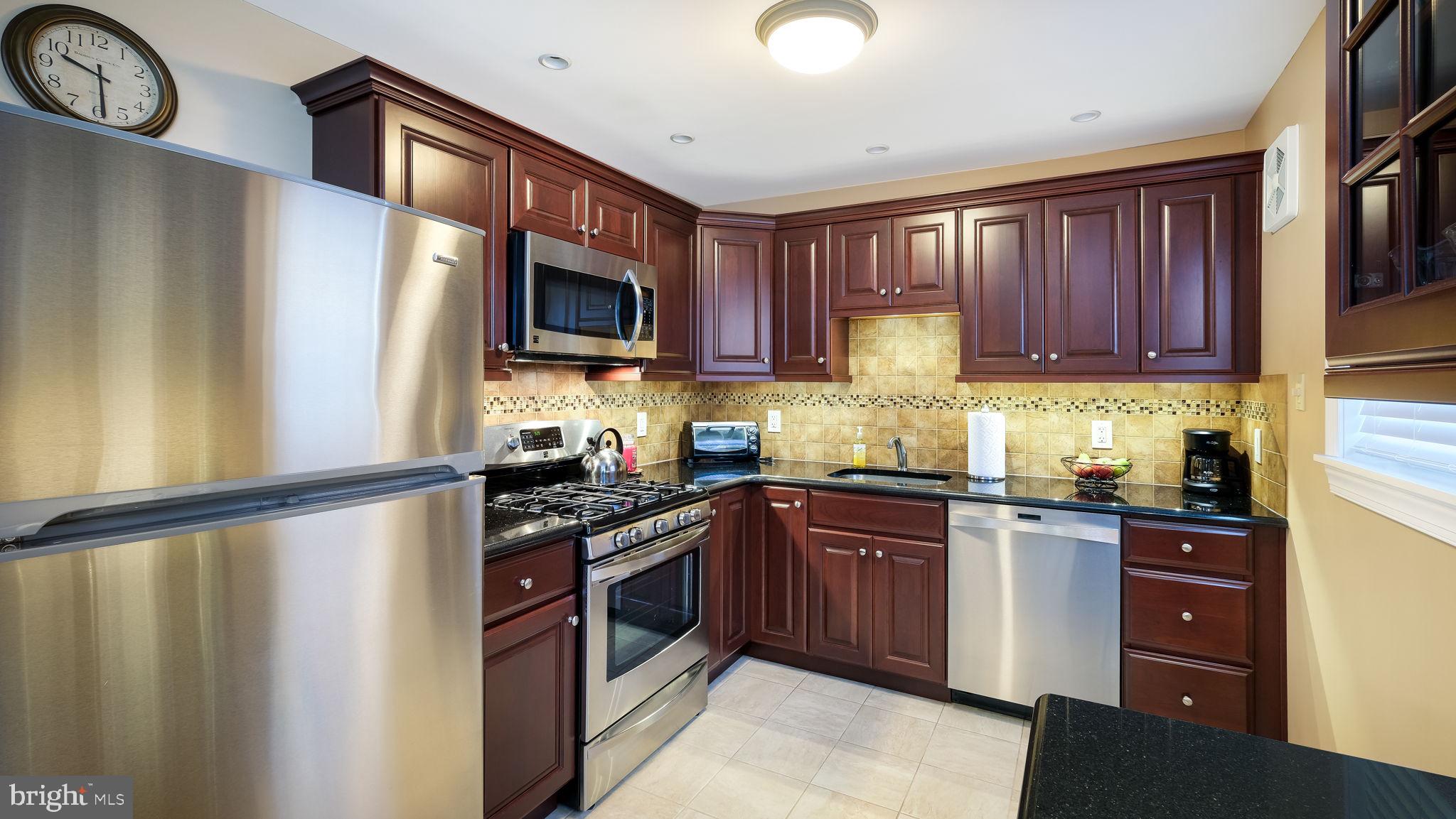 WALTON PARK - Residential