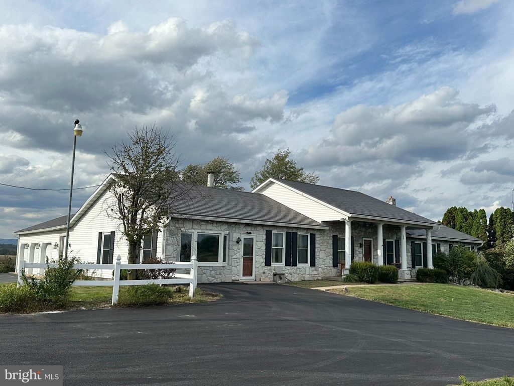 Photo of 3927 Molly Pitcher Hwy, CHAMBERSBURG, PA 17202 (MLS # PAFL2030498)
