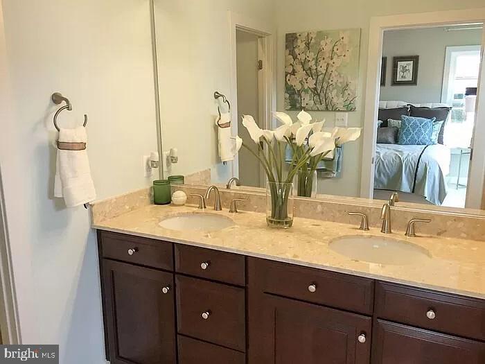 WATKINS MILL TOWN CENTER - Residential Lease