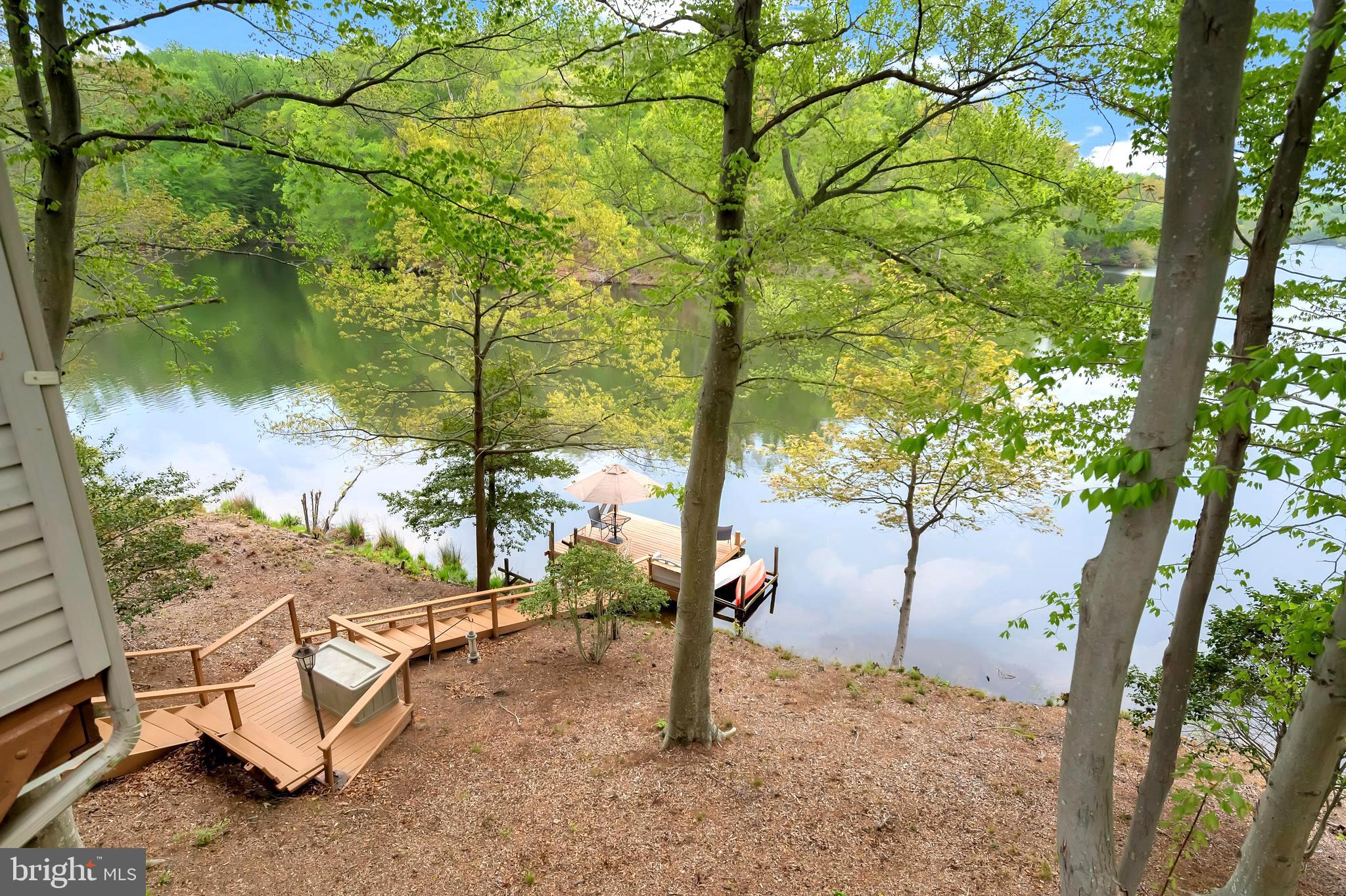 STRATFORD HARBOUR - Residential