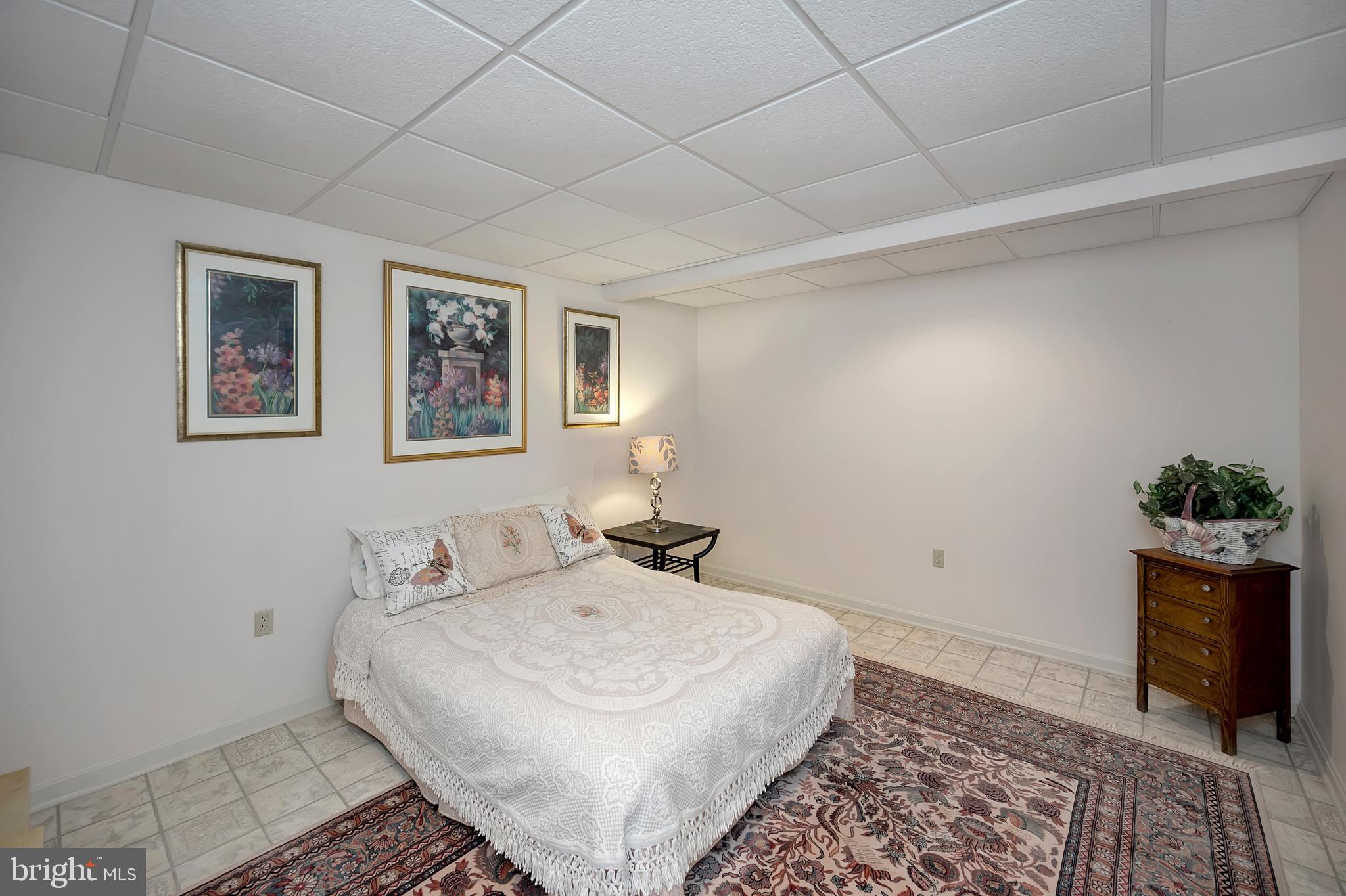 STRATFORD HARBOUR - Residential