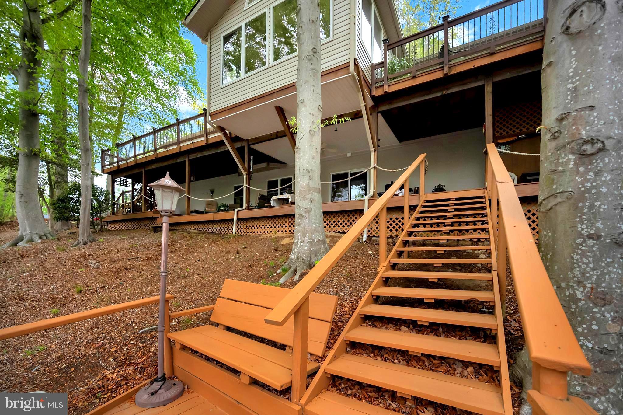 STRATFORD HARBOUR - Residential