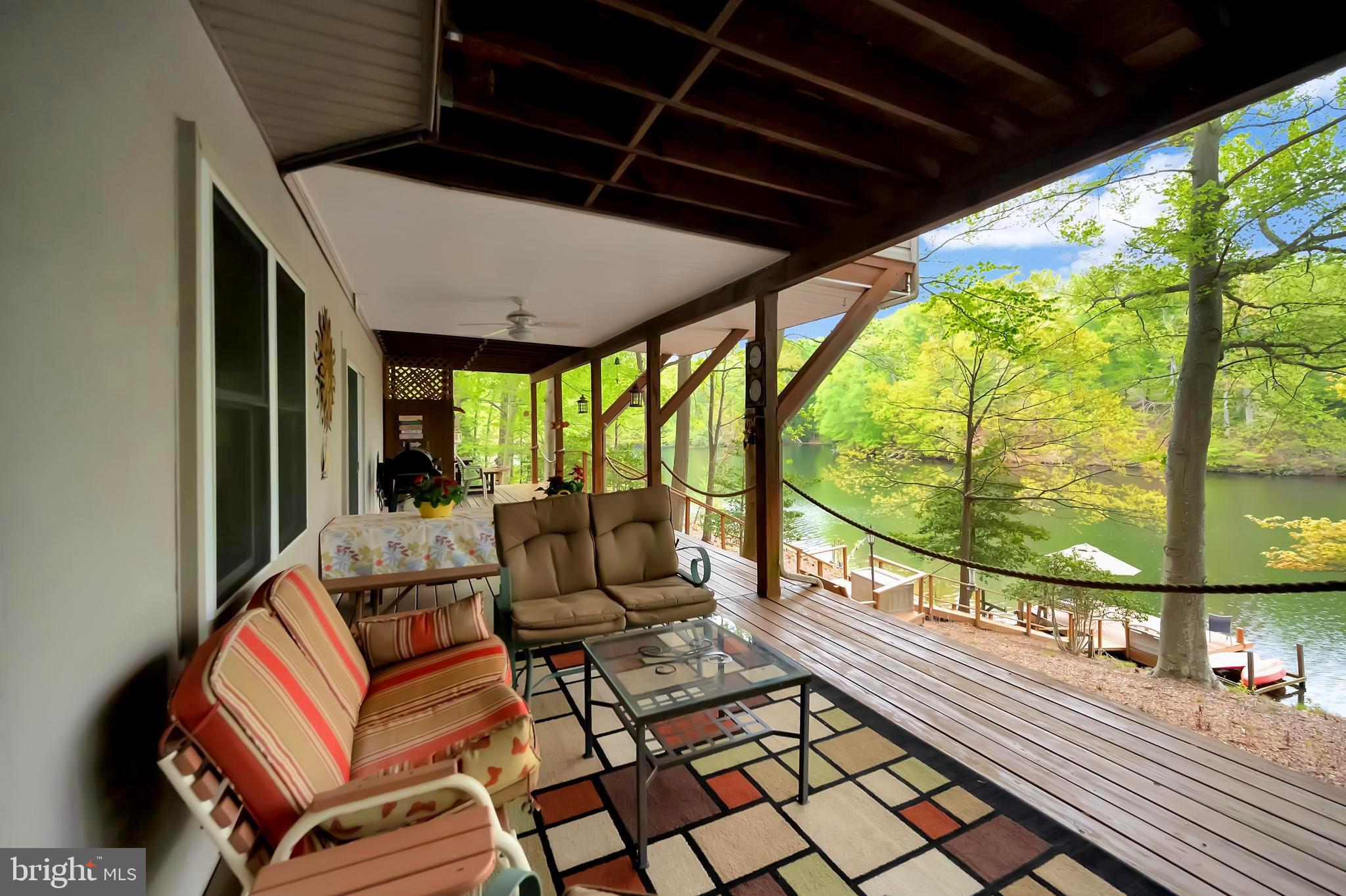 STRATFORD HARBOUR - Residential