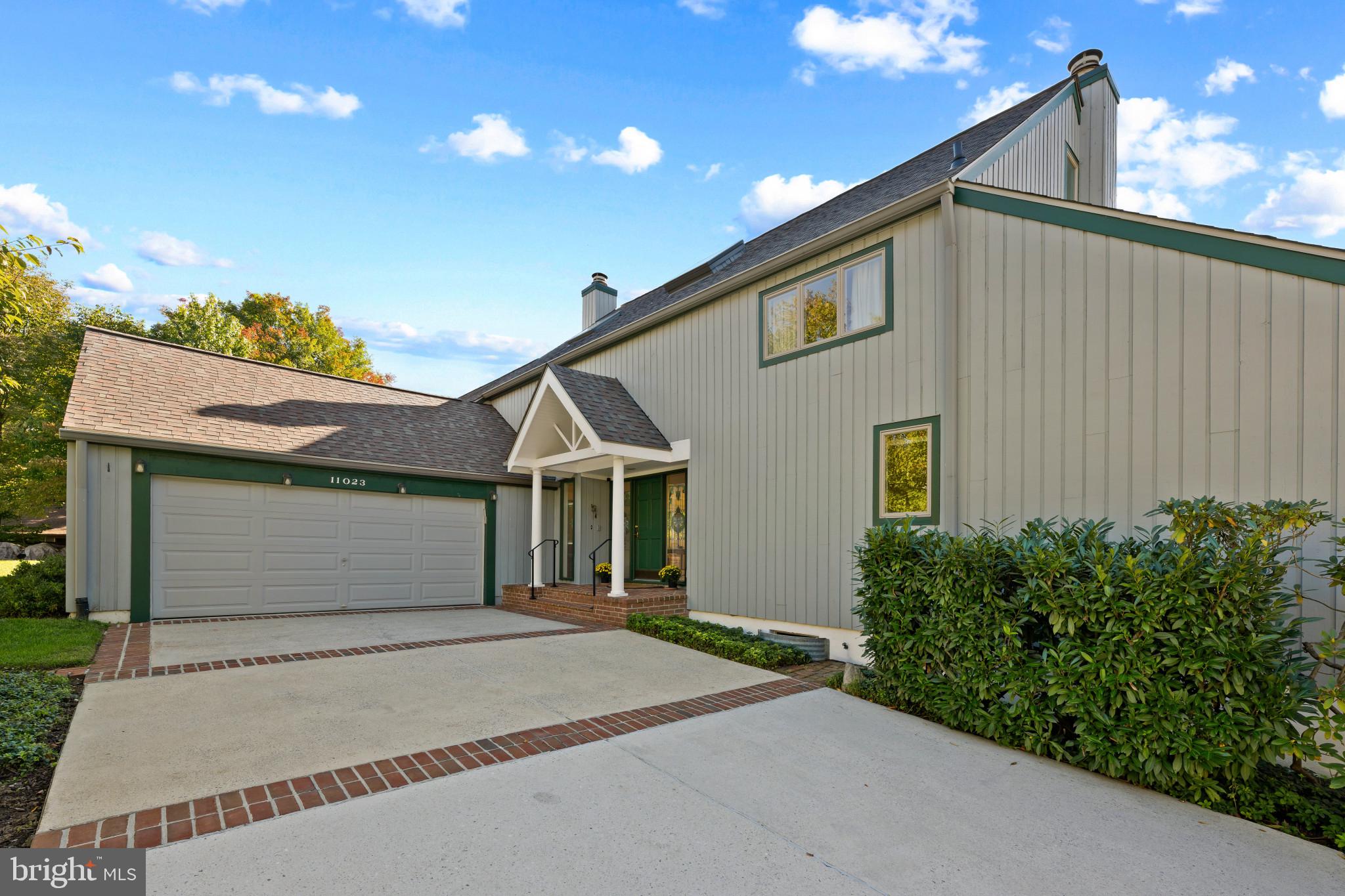 11023 THISTLE BROOK COURT