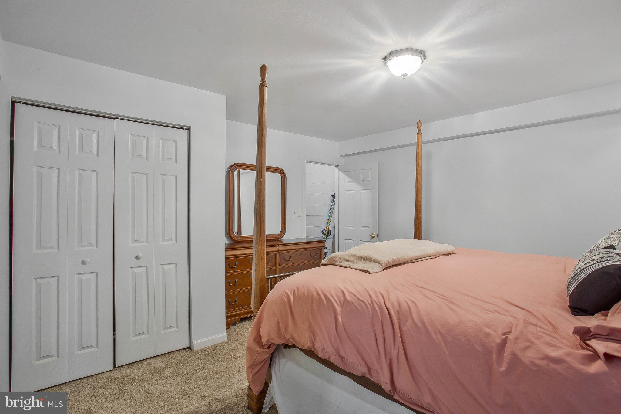 DRUM POINT - Residential