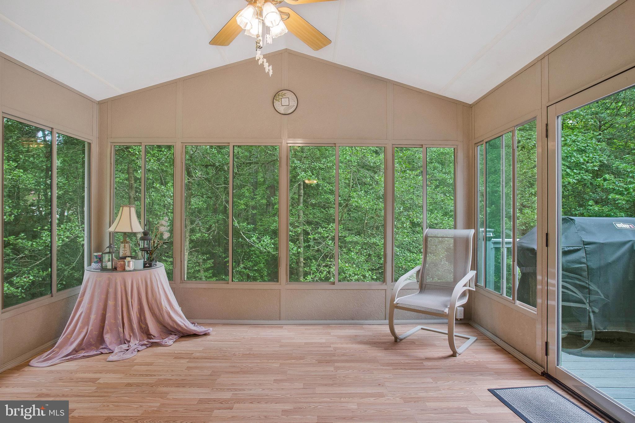 DRUM POINT - Residential