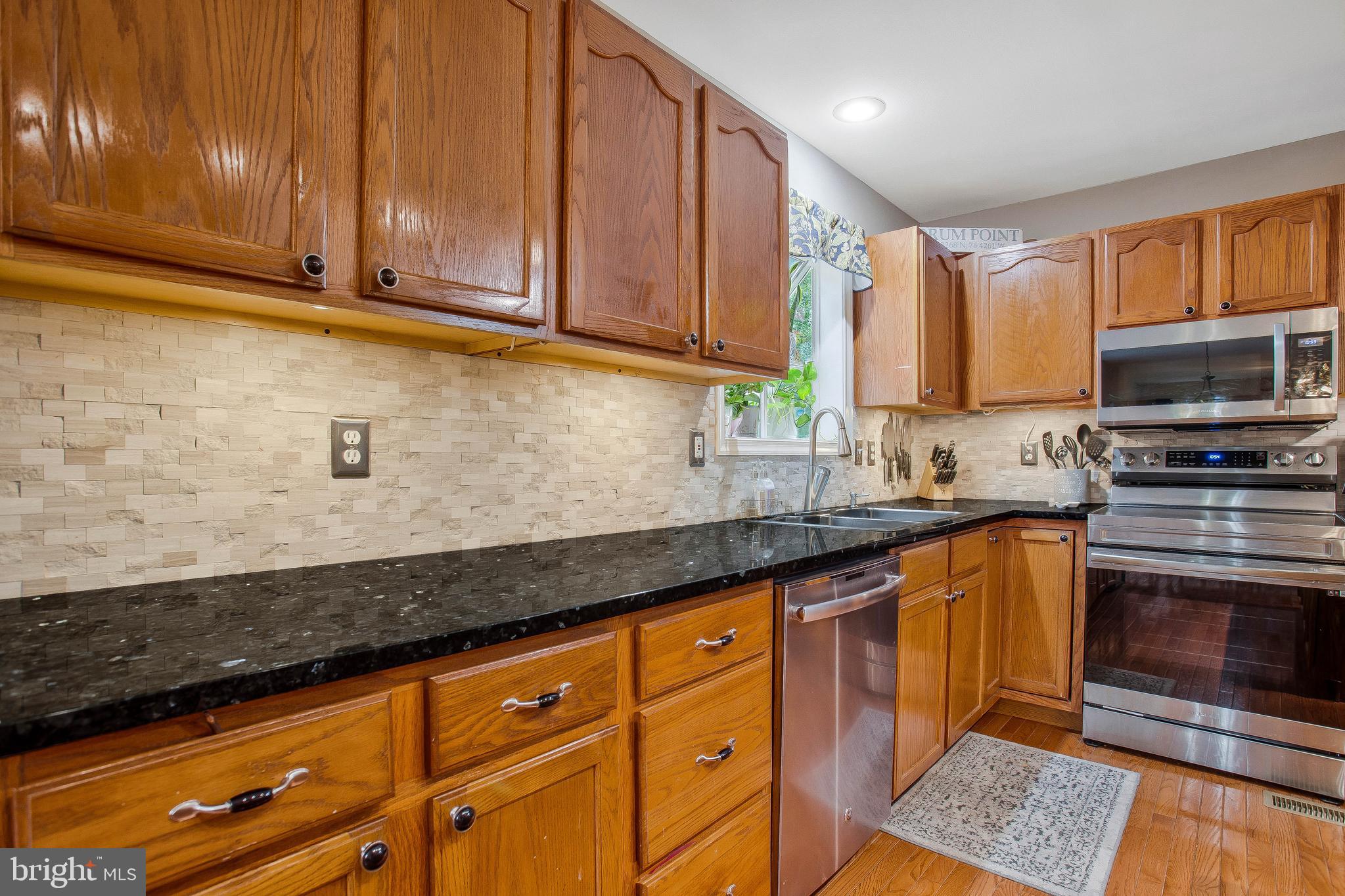 DRUM POINT - Residential