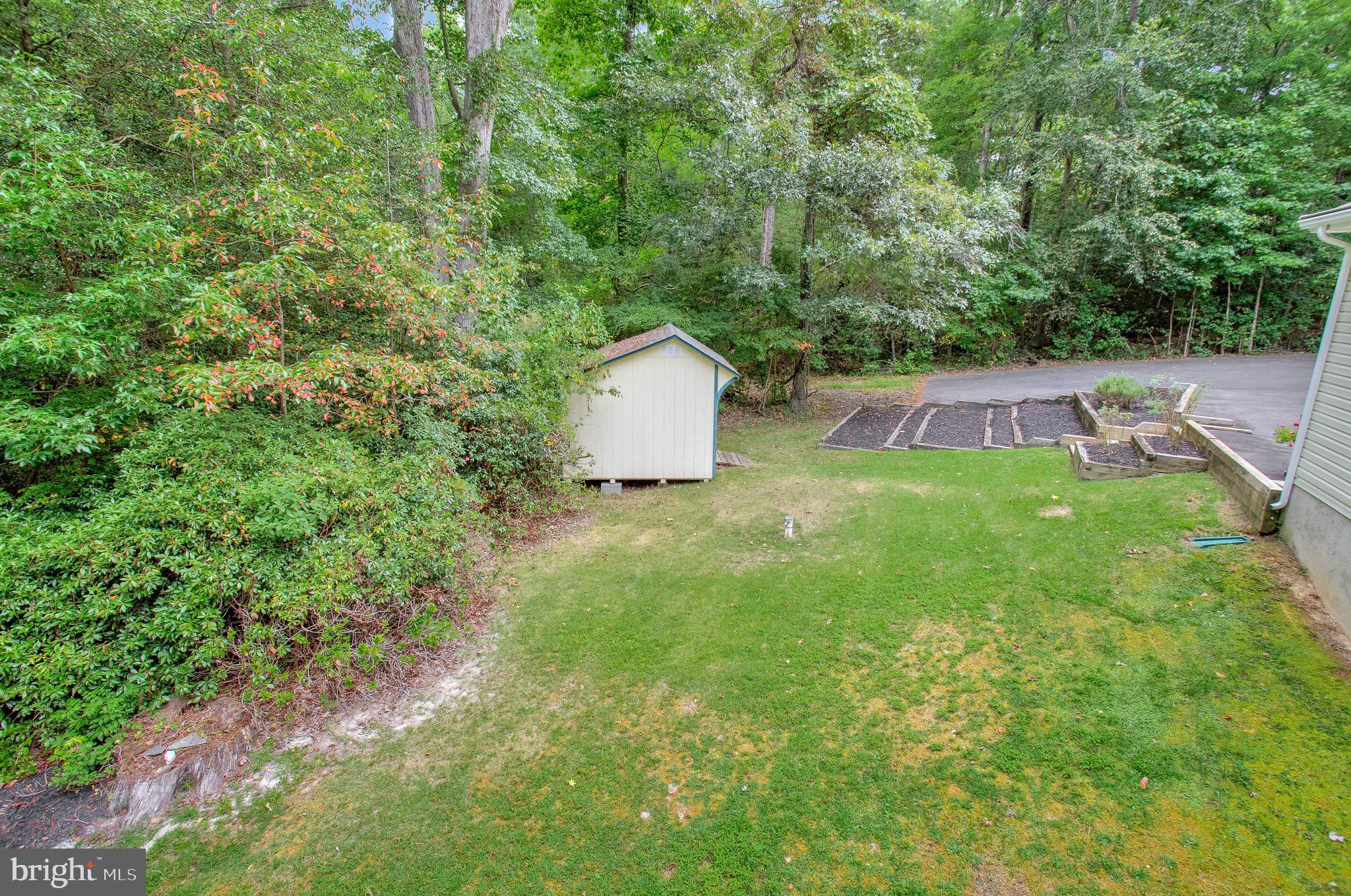 DRUM POINT - Residential