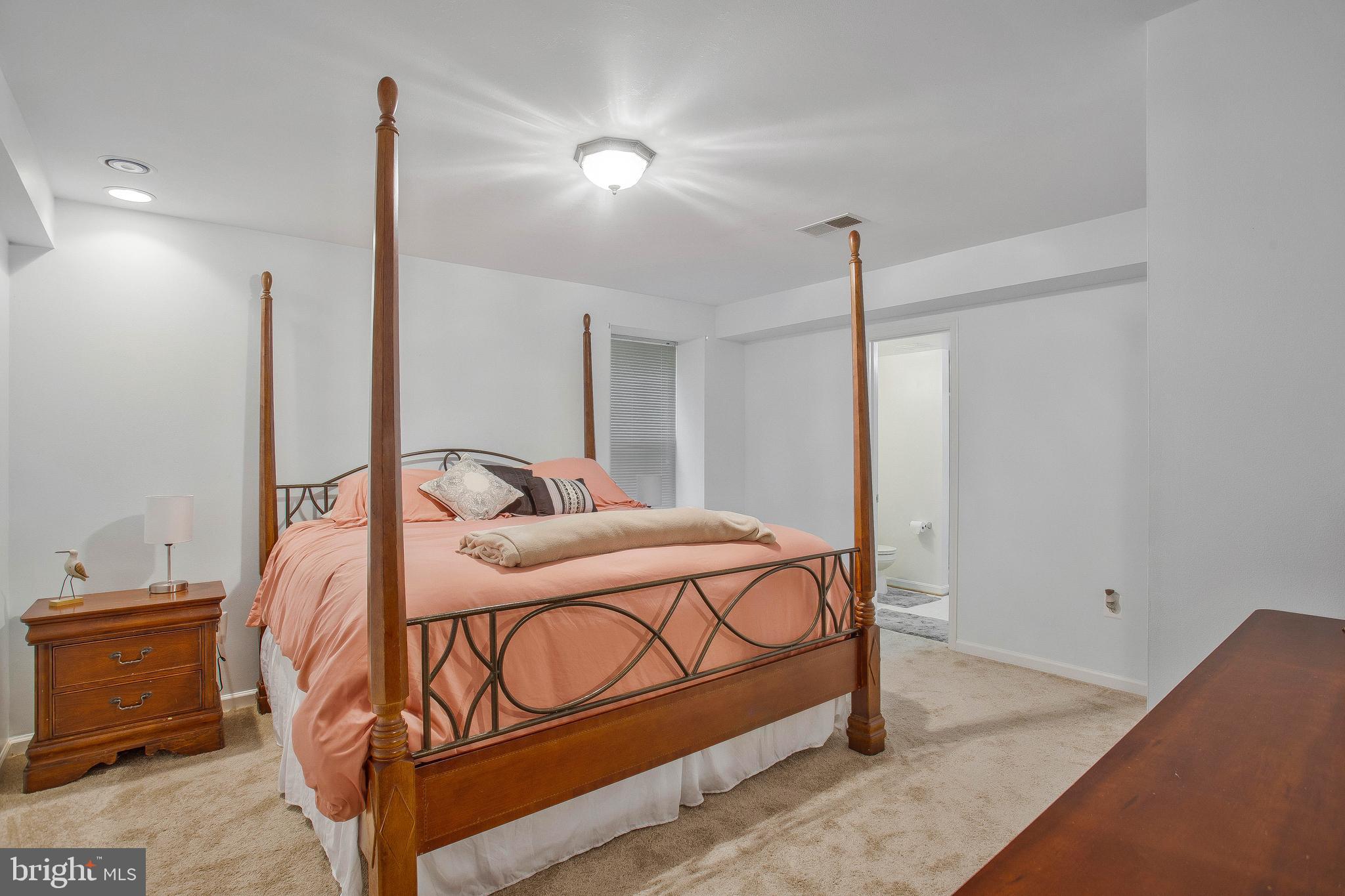 DRUM POINT - Residential