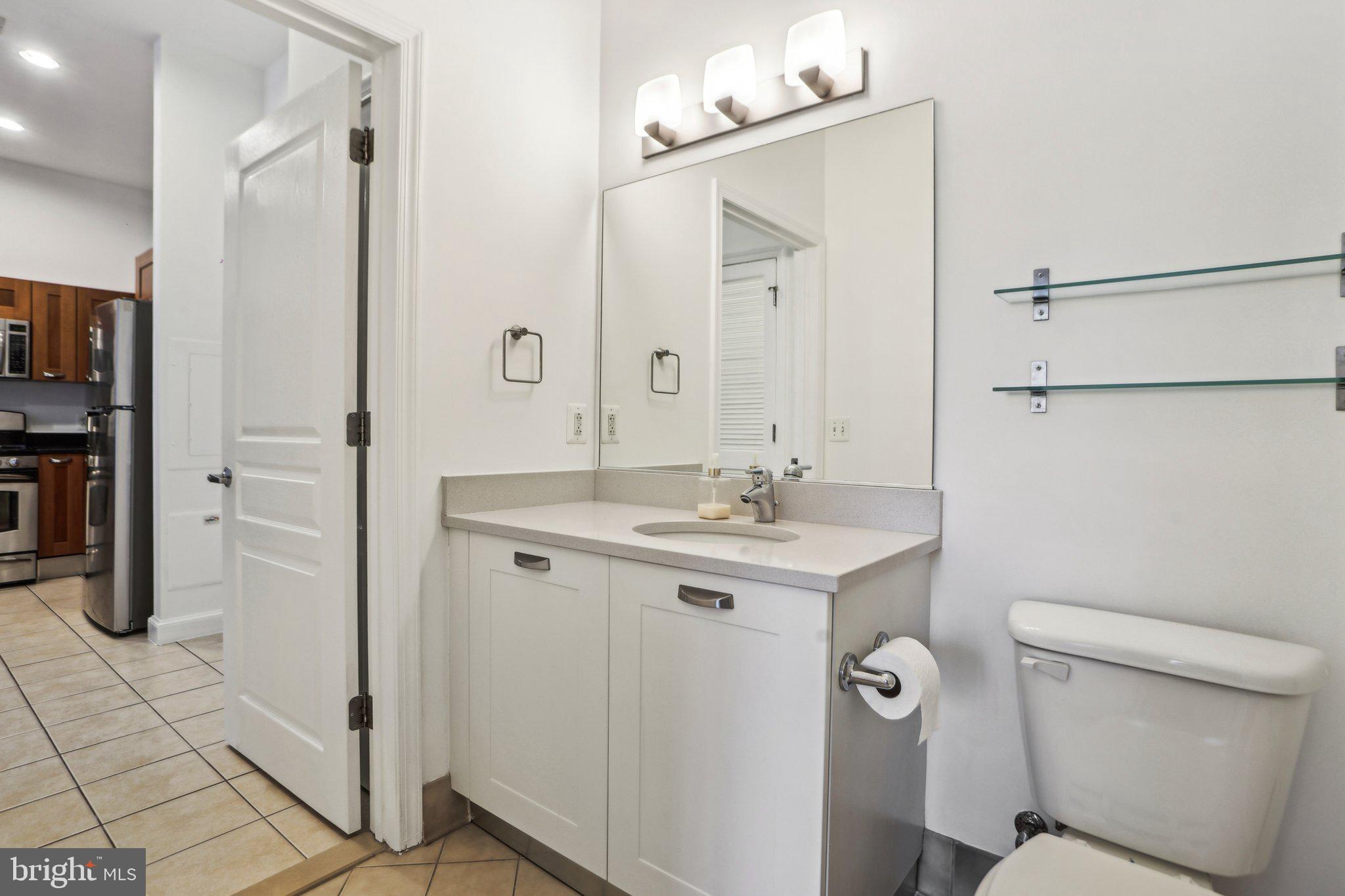 MIDTOWN ALEXANDRIA STATION CONDOMINIUM - Residential