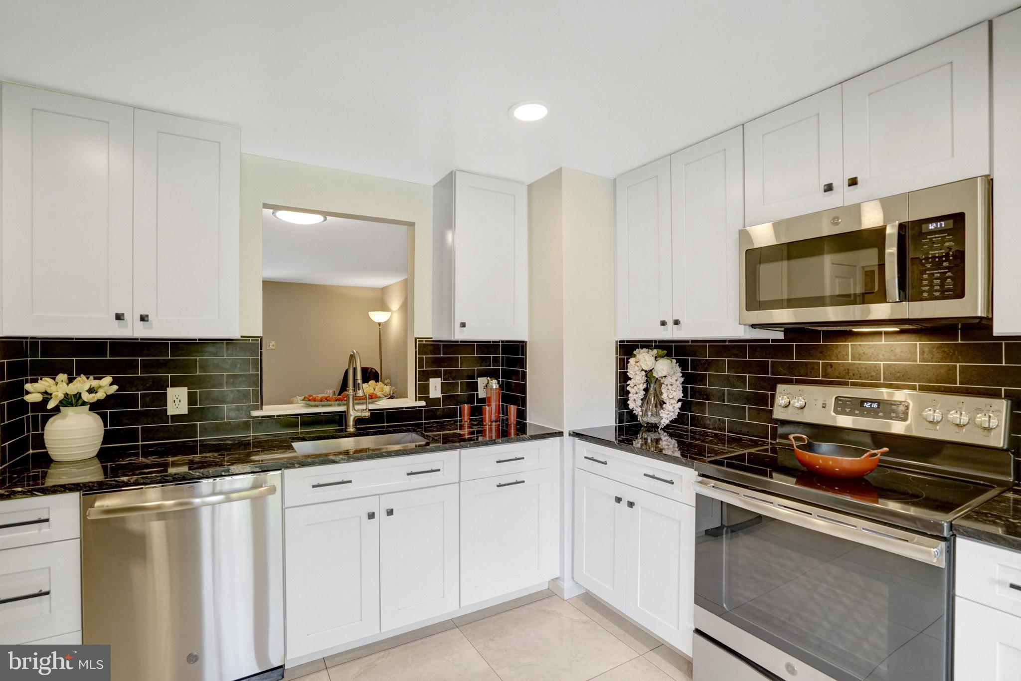 7558 WOOD MIST LANE