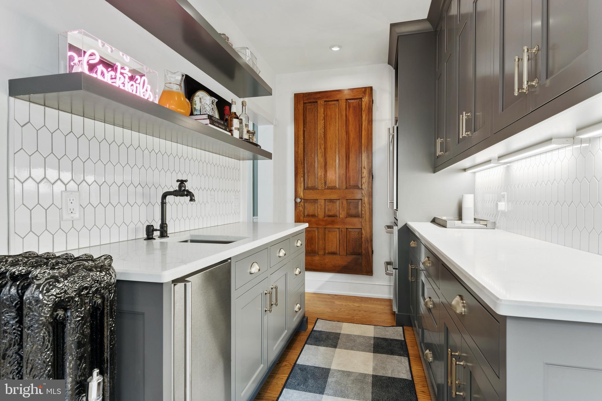 SOUTH WAYNE - Residential