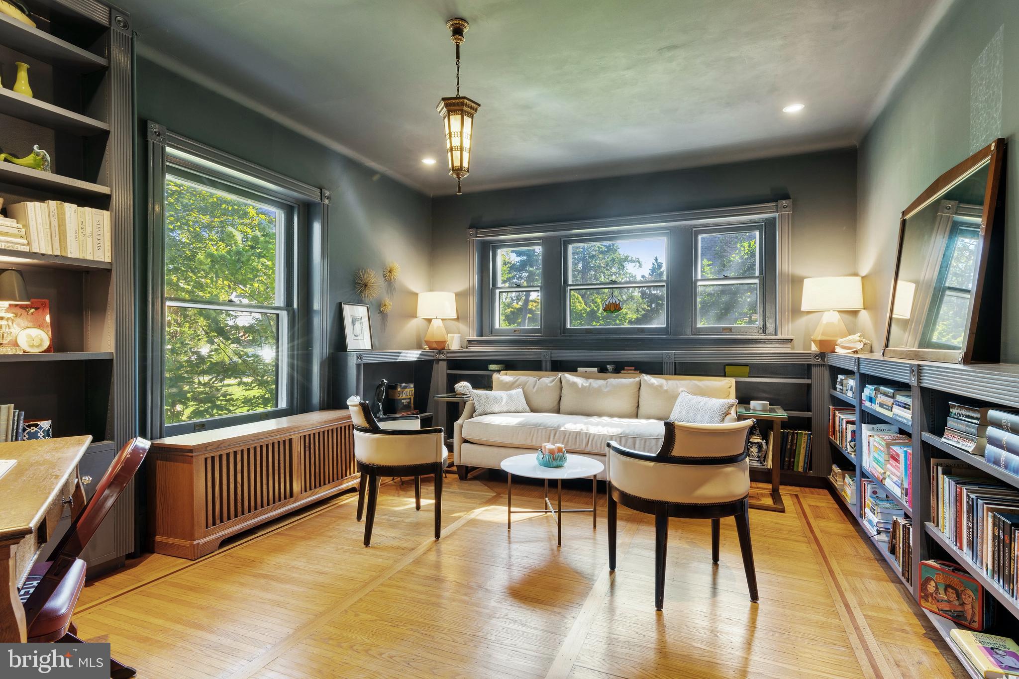 SOUTH WAYNE - Residential