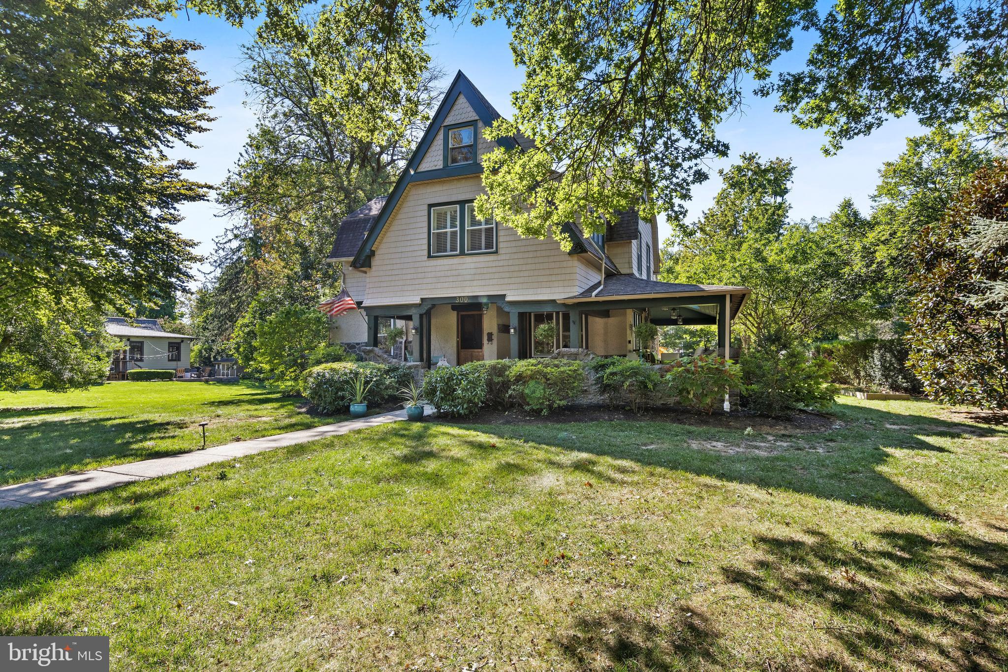 SOUTH WAYNE - Residential