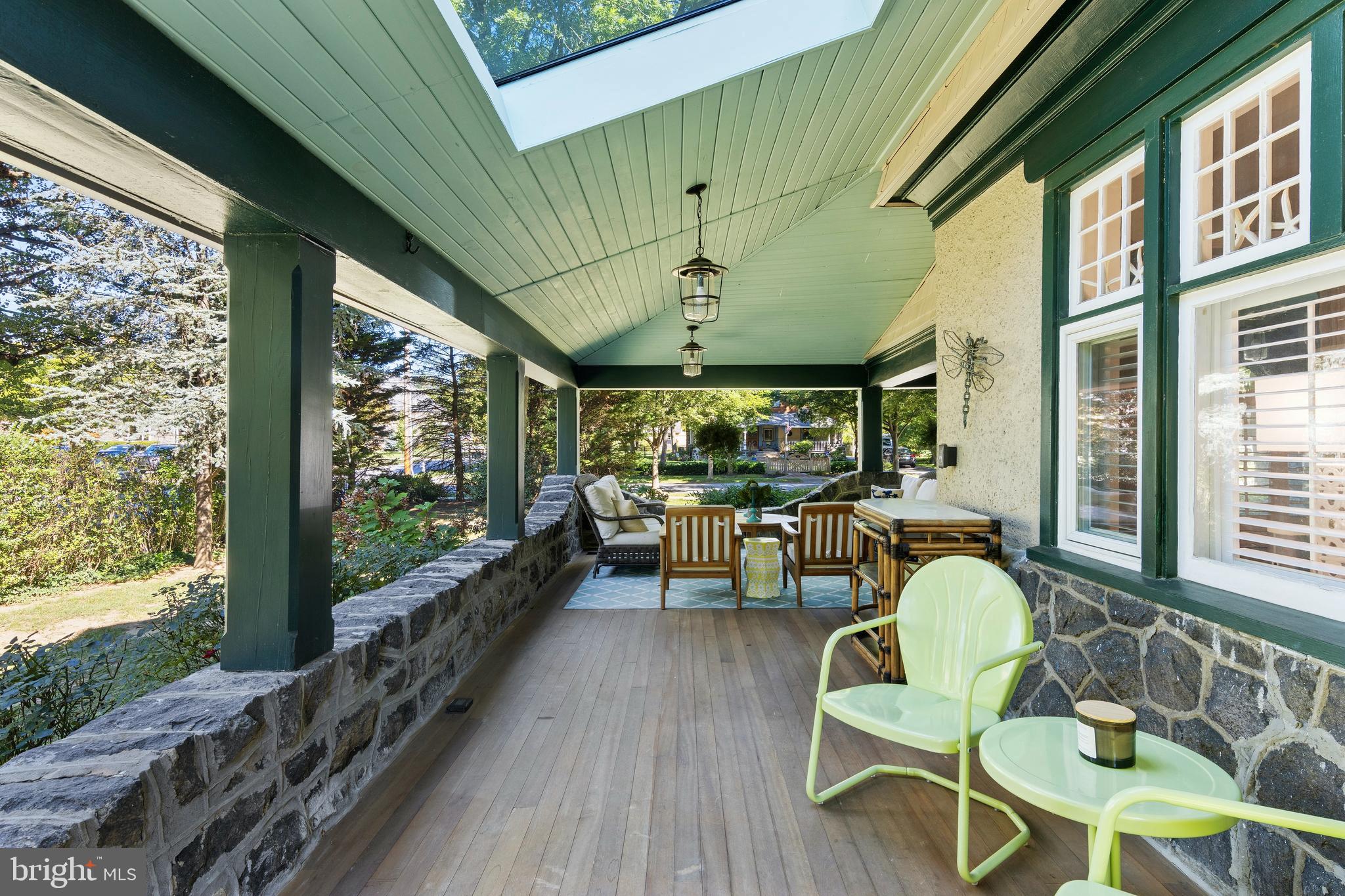 SOUTH WAYNE - Residential