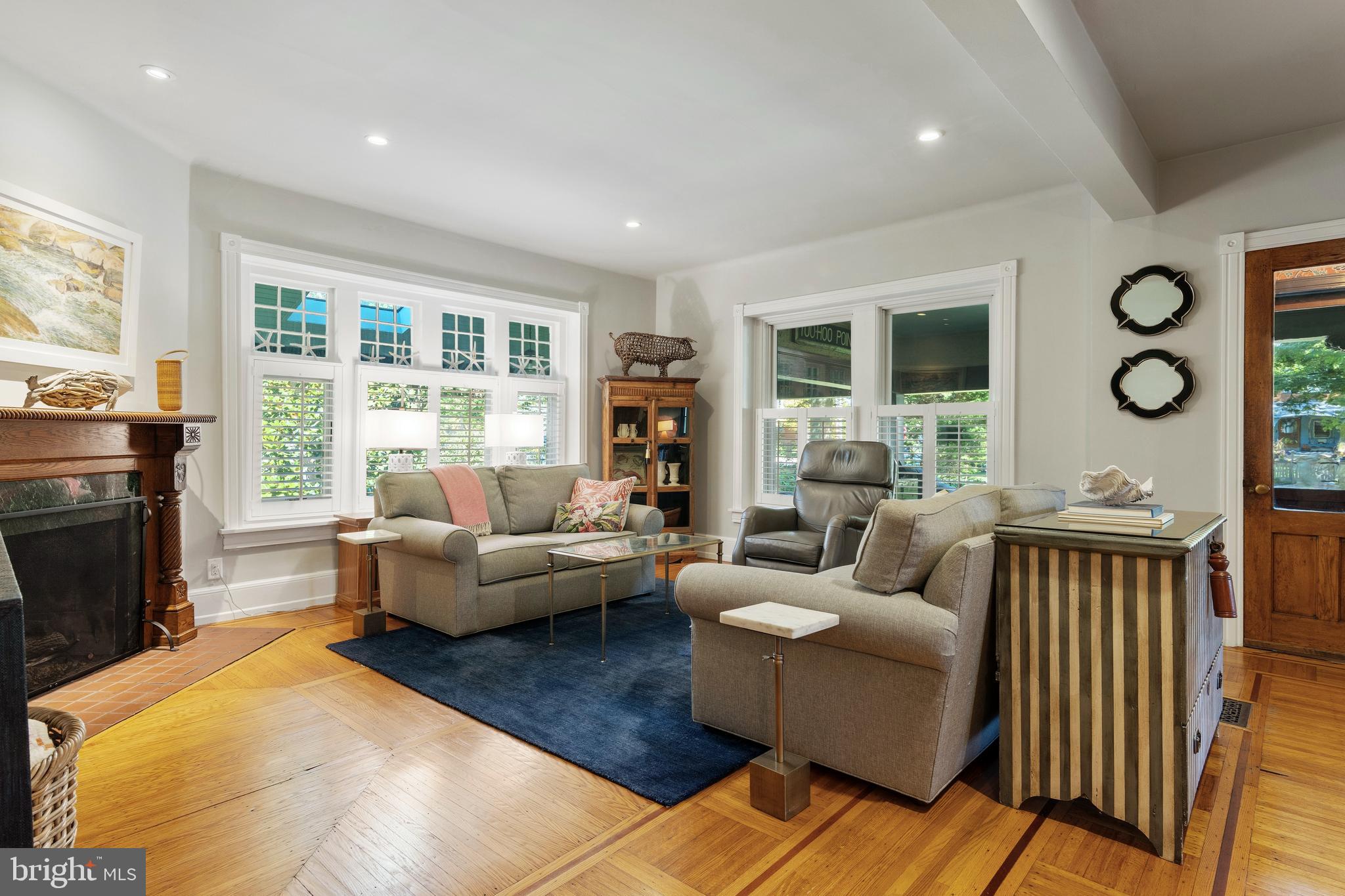 SOUTH WAYNE - Residential