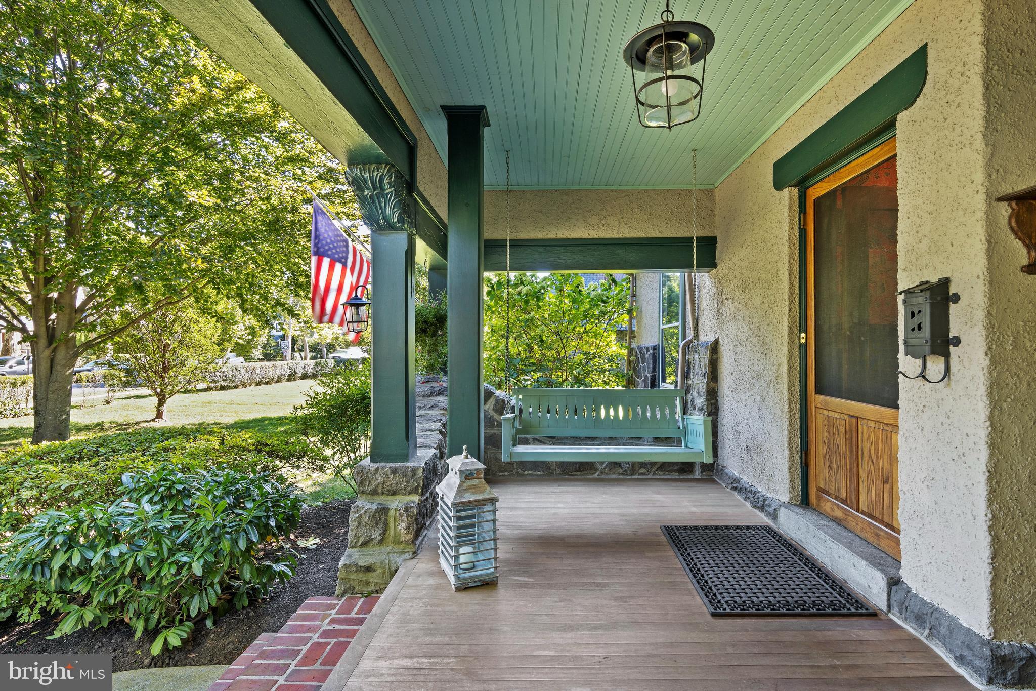 SOUTH WAYNE - Residential