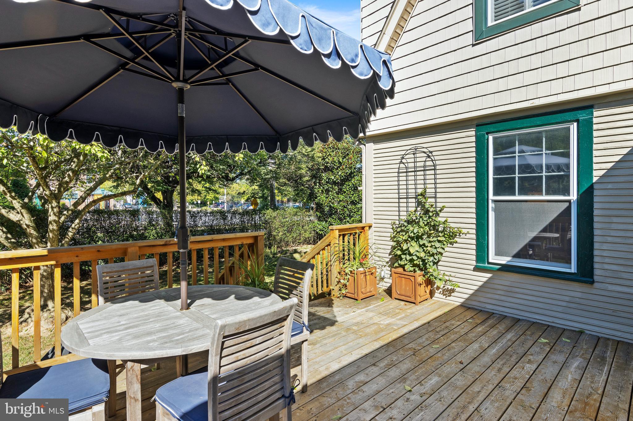 SOUTH WAYNE - Residential