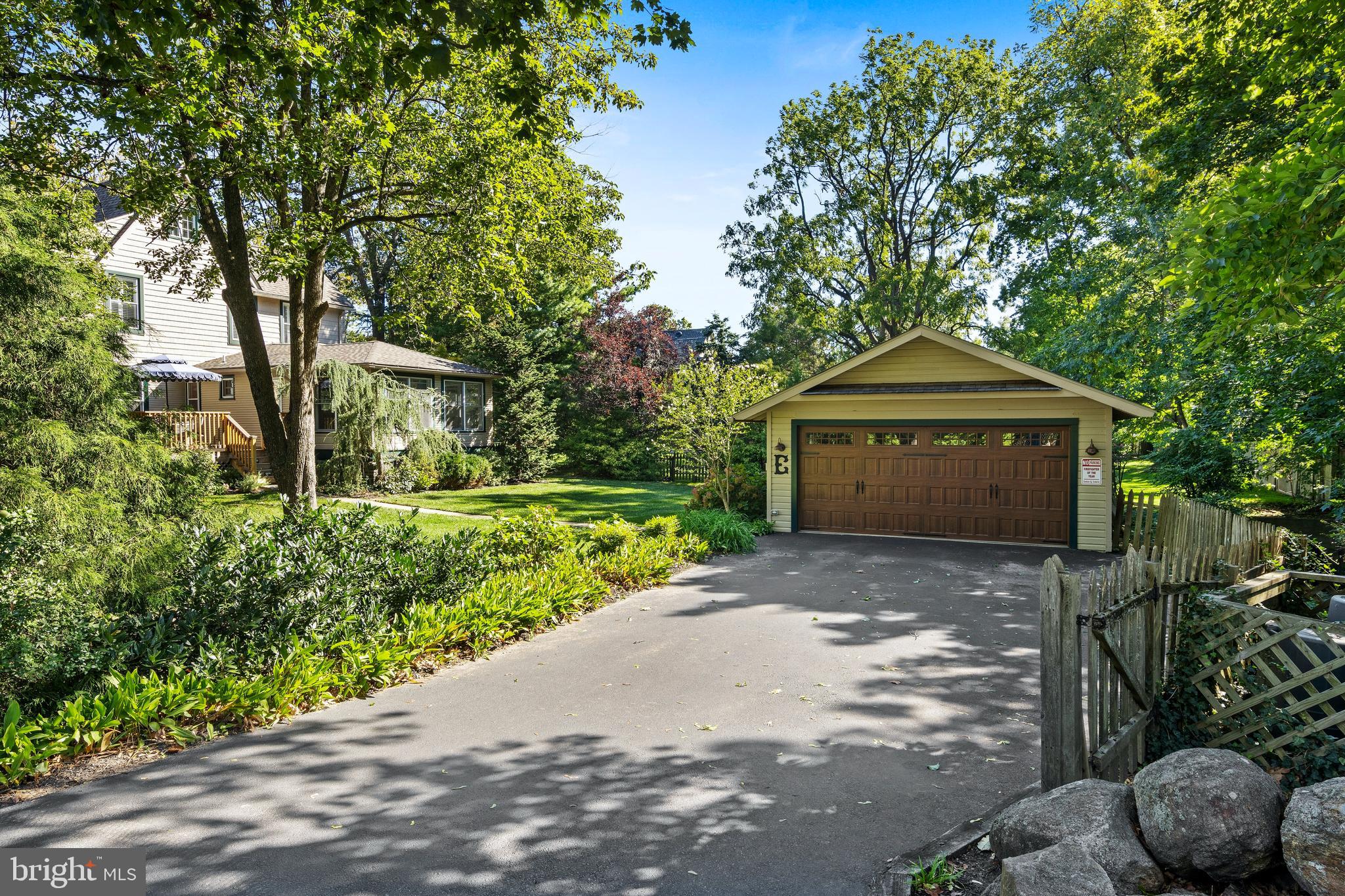 SOUTH WAYNE - Residential