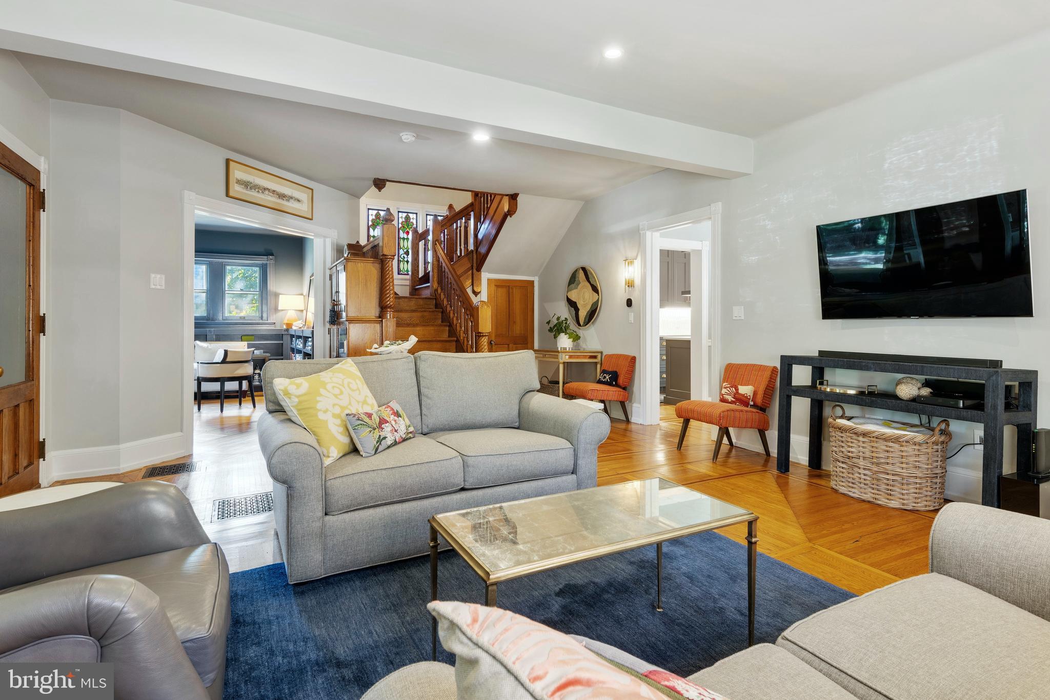 SOUTH WAYNE - Residential