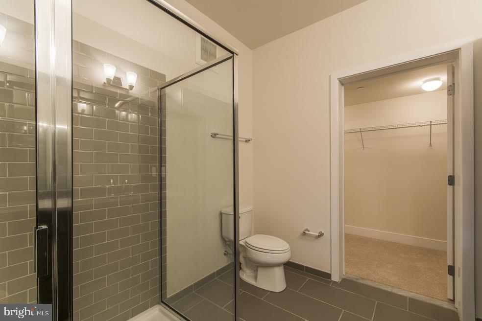 2400 SOUTH - Residential