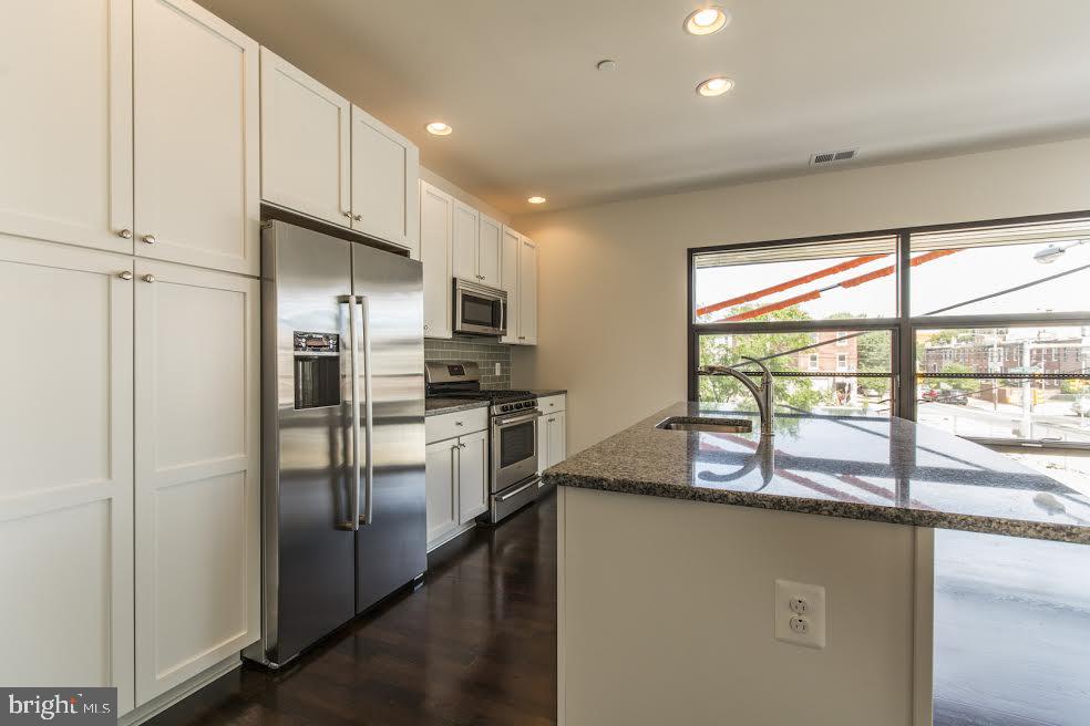 2400 SOUTH - Residential