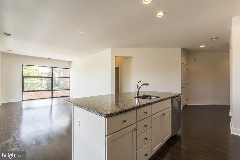 2400 SOUTH - Residential