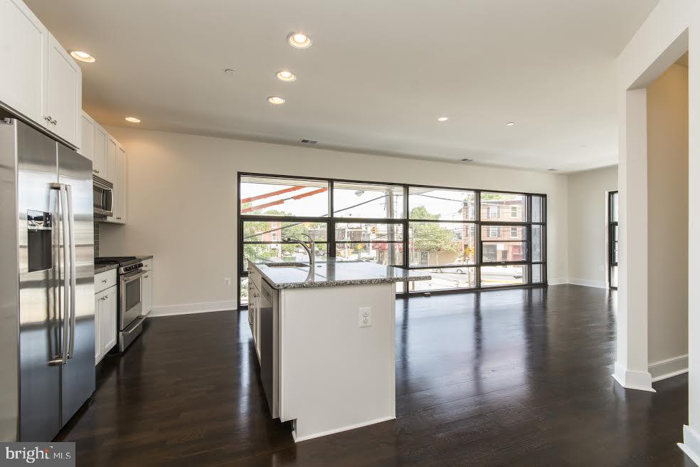 2400 SOUTH - Residential