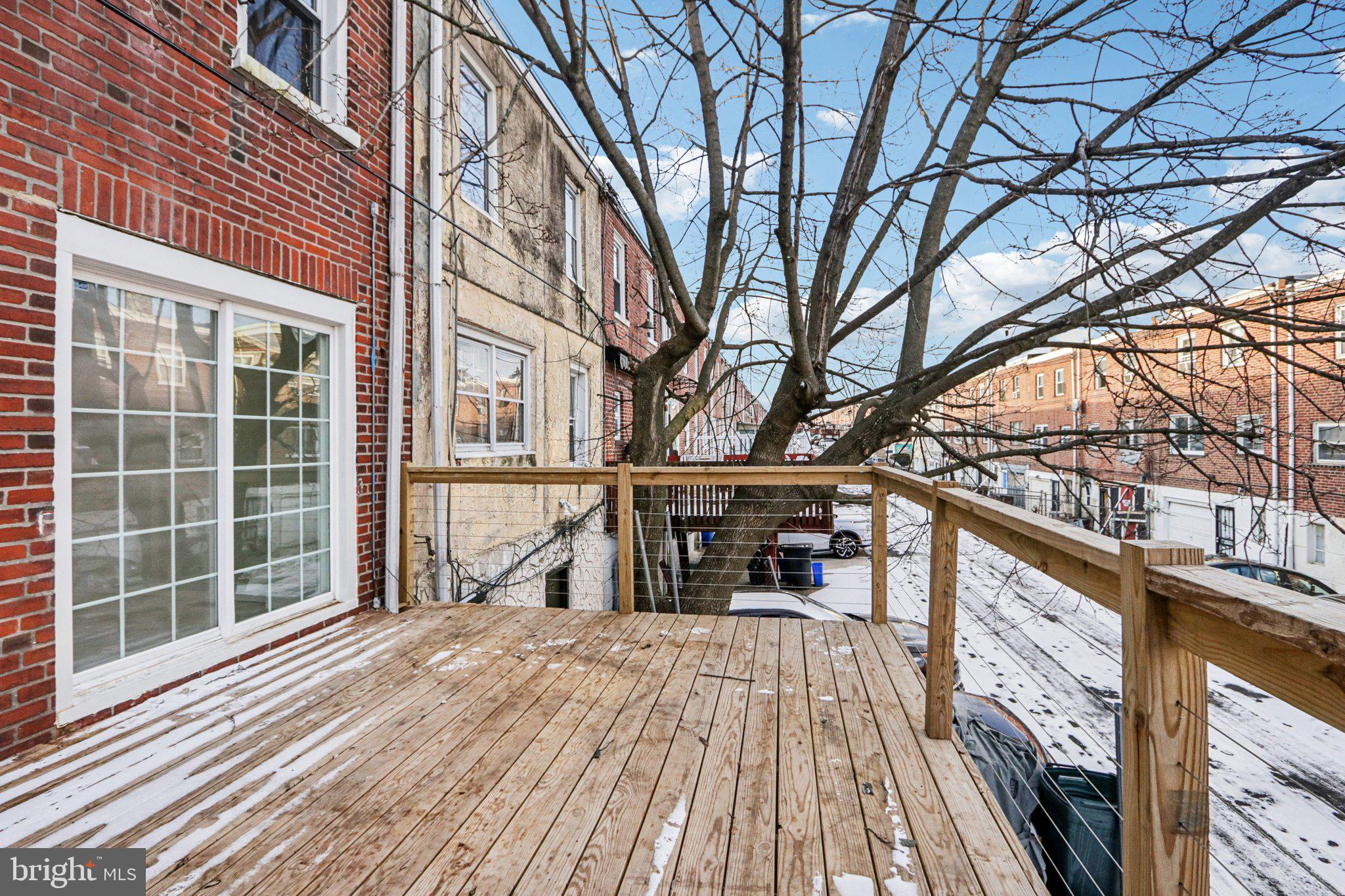 WEST OAK LANE - Residential