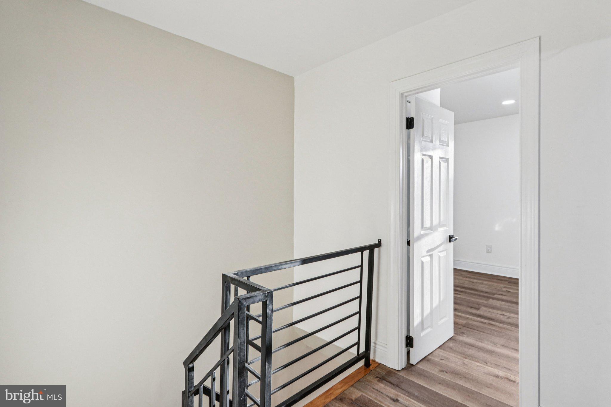 WEST OAK LANE - Residential